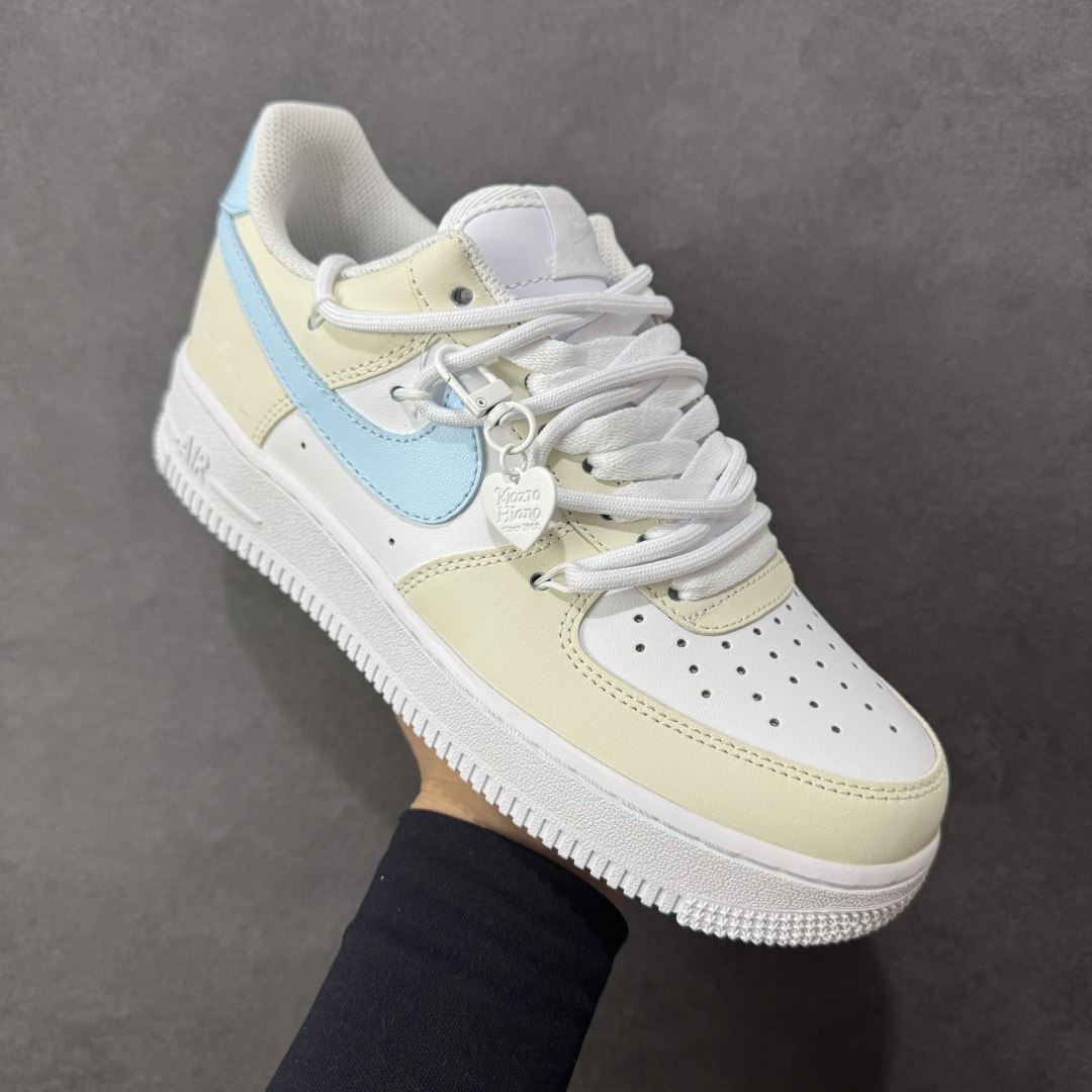 图片[3]-【定制版】NIke Air Force 1 \’07 Low 空军一号低帮 运动鞋 休闲鞋 折边针车 工艺难度大 原楦头原纸板 原装鞋盒 定制五金配件 内置全掌气垫 原厂鞋底 货号：ZH0316-111 尺码：36 36.5 37.5 38 38.5 39 40 40.5 41 42 42.5 43 44 44.5 45 编码：HXSA310320-选品中心