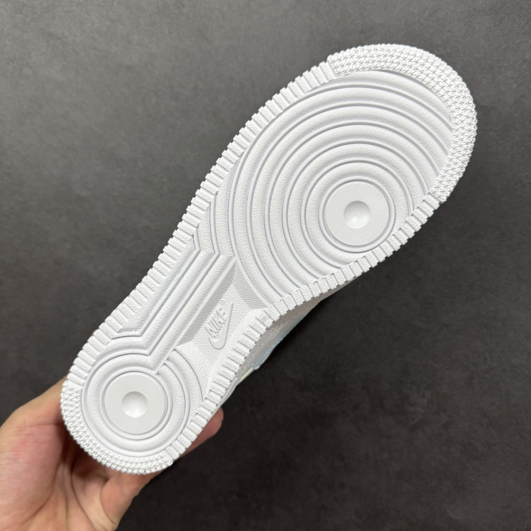 图片[9]-【定制版】NIke Air Force 1 \’07 Low 空军一号低帮 运动鞋 休闲鞋 折边针车 工艺难度大 原楦头原纸板 原装鞋盒 定制五金配件 内置全掌气垫 原厂鞋底 货号：ZH0316-111 尺码：36 36.5 37.5 38 38.5 39 40 40.5 41 42 42.5 43 44 44.5 45 编码：HXSA310320-选品中心