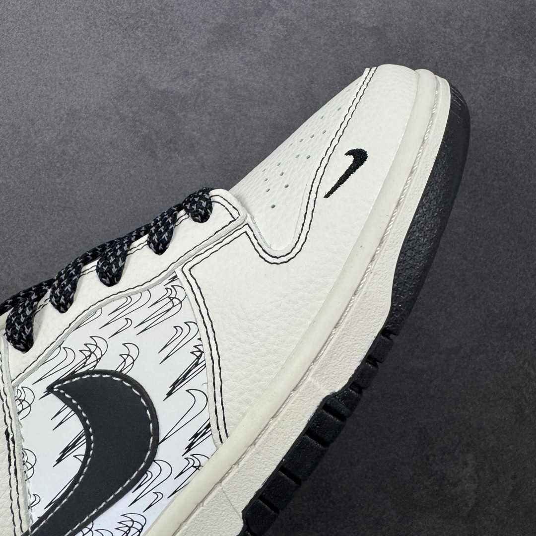 图片[5]-【定制版】Nike SB Dunk Low “NIKE联名——米黑多小勾” 高端定制 低帮休闲板鞋 定制鞋盒 大厂纯原品质出货 超高清洁度 皮料切割干净无任何毛边 细节完美 货号：HH7518-094 尺码：36 36.5 37.5 38 38.5 39 40 40.5 41 42 42.5 43 44 44.5 45 编码：HXSB330340-选品中心