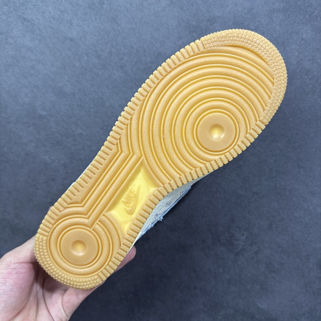 图片[9]-【定制版】Nike Air Force 1\’07 Low 李维斯 白浅蓝 空军一号低帮休闲板鞋  #防水水磨牛仔布 高级夜光效果 原楦头原纸板 高端定制鞋盒 原厂鞋底 超高清洁度 细节完美  货号：YF9511-814 尺码：36 36.5 37.5 38 38.5 39 40 40.5 41 42 42.5 43 44 44.5 45-选品中心