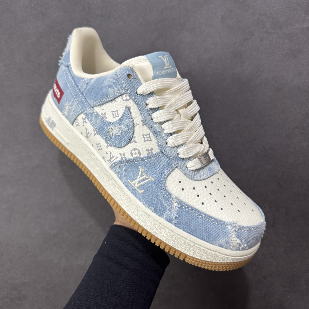 图片[3]-【定制版】Nike Air Force 1\’07 Low 李维斯 白浅蓝 空军一号低帮休闲板鞋  #防水水磨牛仔布 高级夜光效果 原楦头原纸板 高端定制鞋盒 原厂鞋底 超高清洁度 细节完美  货号：YF9511-814 尺码：36 36.5 37.5 38 38.5 39 40 40.5 41 42 42.5 43 44 44.5 45-选品中心