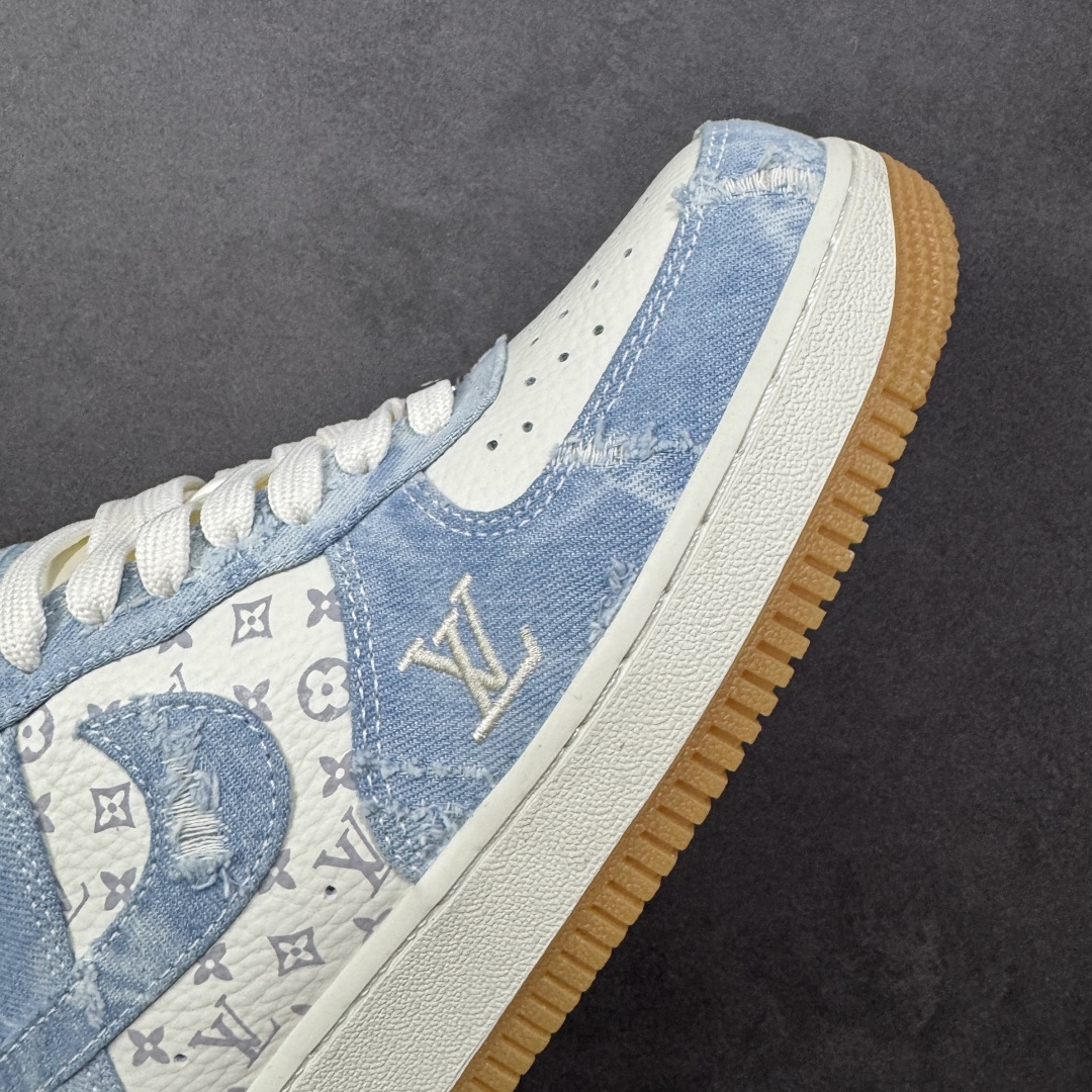 图片[5]-【定制版】Nike Air Force 1\’07 Low 李维斯 白浅蓝 空军一号低帮休闲板鞋  #防水水磨牛仔布 高级夜光效果 原楦头原纸板 高端定制鞋盒 原厂鞋底 超高清洁度 细节完美  货号：YF9511-814 尺码：36 36.5 37.5 38 38.5 39 40 40.5 41 42 42.5 43 44 44.5 45-选品中心