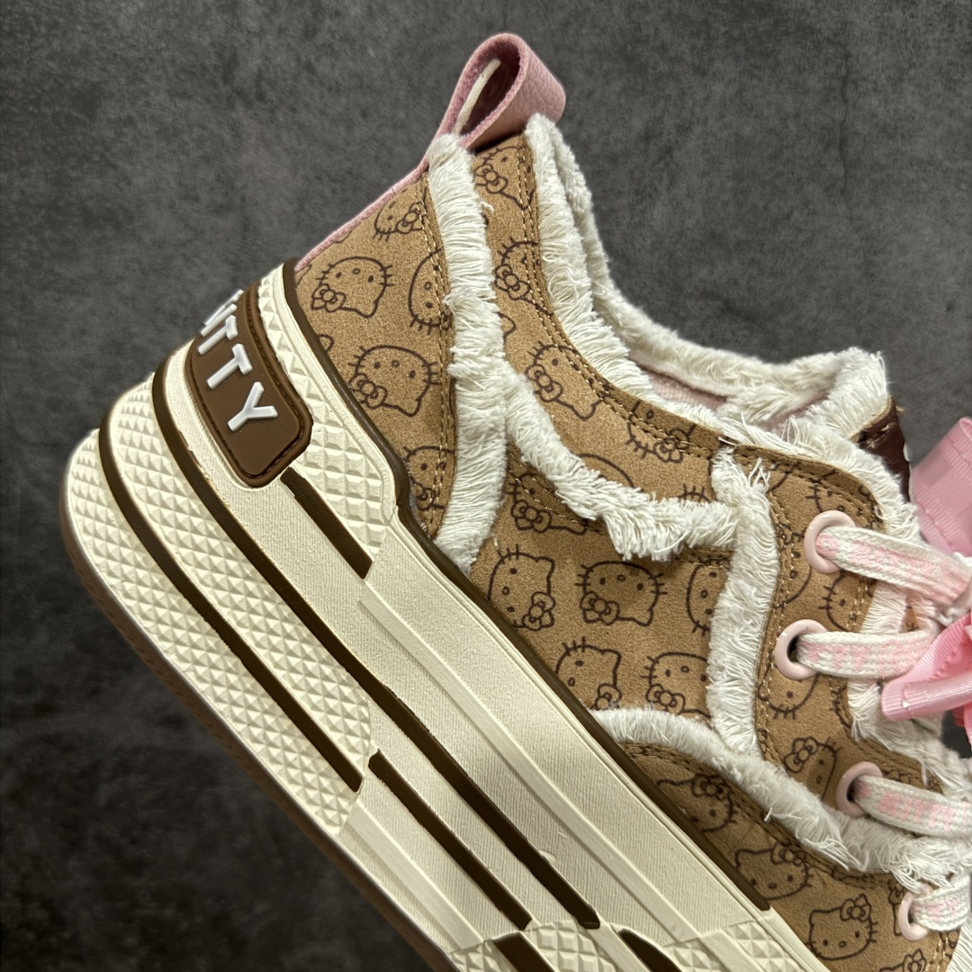 广东纯原版本 Sanrio/三丽鸥 x OLD ORDER 联名限定 凯蒂粉蓝 6.5CM 厚底增高帆布鞋 O2320805-High Quatity Cheap Brand wholesale wholesaler seller Clothes Bags handbags Sneakers Top Fashion Clothing Shoes from China Factory Chinese suppliers best Quality Beautiful Price 广东纯原版本 Sanrio/三丽鸥 x OLD ORDER 联名限定 凯蒂粉蓝 6.5CM 厚底增高帆布鞋 O2320805