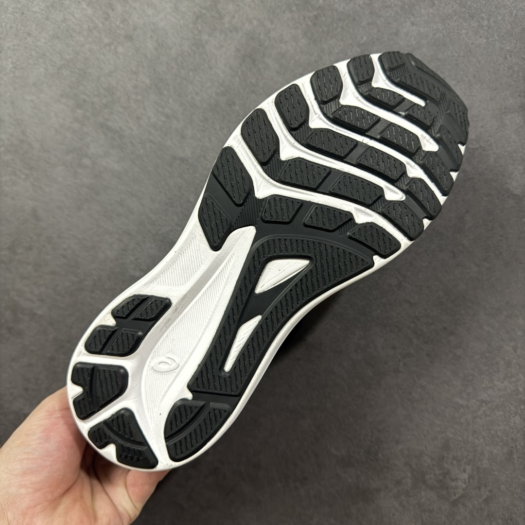 图片[9]-【公司级】Asics GT-1000 13 阿斯克斯 低帮 蓝黑色 防滑耐磨舒适稳定低邦休闲训练短跑跑步鞋 采用网眼鞋面，提供良好透气性。 中底处的Puregel科技与Flytefoam缓冲层可減轻鞋身的重量，带来更加柔软的触地脚感，PuergelL胶位于鞋跟底部，柔软度比标准GEL胶高67%，Flyteoama中底科技，具有良好的缓震性， 同时通过添加有机纤维材料，使得轻量性及耐用性得以实现；3D引导系统提供优秀的稳定性， 在磨损较多的部位配有AHAR+高耐磨橡胶，保持轻量性和抓地力的同时，发挥出更强耐磨性，提高跑鞋耐用度。 货号：1011B860-400 尺码：36-46带半码 编码：LNHB230240-选品中心