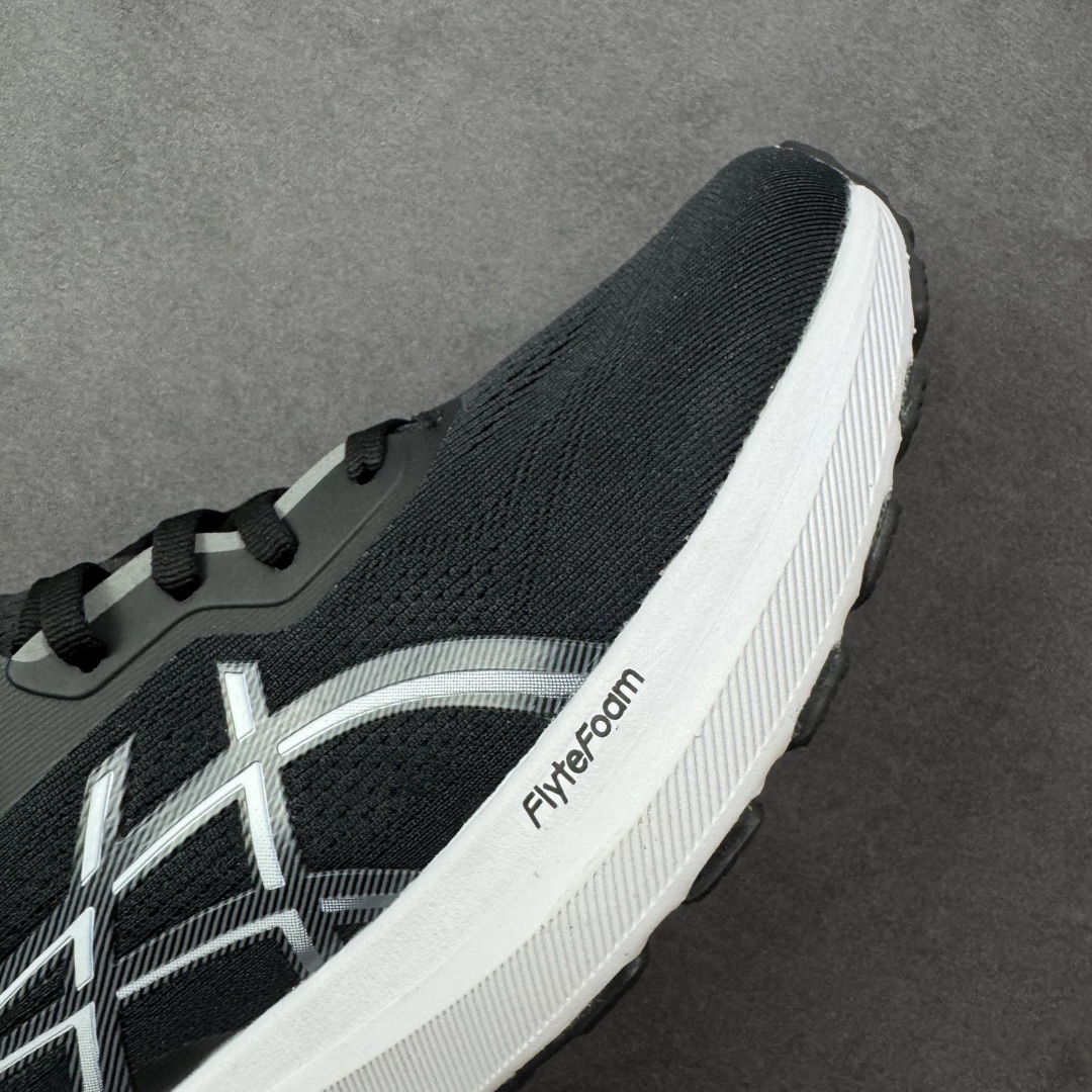 图片[5]-【公司级】Asics GT-1000 13 阿斯克斯 低帮 黑灰色 防滑耐磨舒适稳定低邦休闲训练短跑跑步鞋 采用网眼鞋面，提供良好透气性。 中底处的Puregel科技与Flytefoam缓冲层可減轻鞋身的重量，带来更加柔软的触地脚感，PuergelL胶位于鞋跟底部，柔软度比标准GEL胶高67%，Flyteoama中底科技，具有良好的缓震性， 同时通过添加有机纤维材料，使得轻量性及耐用性得以实现；3D引导系统提供优秀的稳定性， 在磨损较多的部位配有AHAR+高耐磨橡胶，保持轻量性和抓地力的同时，发挥出更强耐磨性，提高跑鞋耐用度。 男货号：1011B858-003 女货号：1012B663-003 尺码：36-46带半码 编码：LNHB230240-选品中心