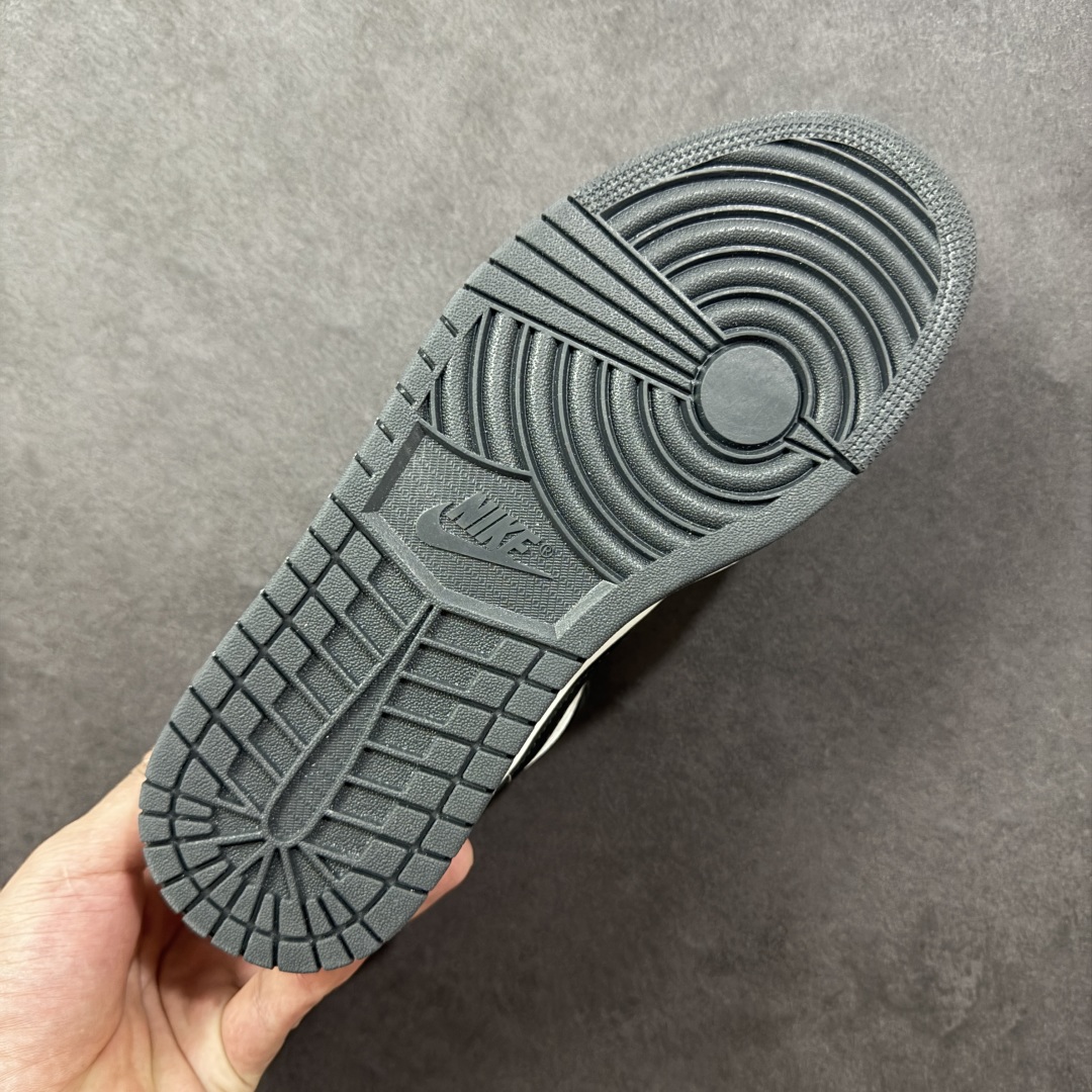 图片[9]-【公司级头层】Nike Air Jordan 1 Retro Low OG AJ1乔1 低帮休闲运动板鞋 市场唯一独家头层皮打造 原鞋原档案开发 原厂皮料 原档冲孔鞋头 正确满胶鞋垫 四线拉帮 原厂织唛标 鞋舌高弹海绵填充 货号：553558-152 尺码：36 36.5 37.5 38 38.5 3940 40.5 41 42 42 42.5 43 44 45 46 编码：GLB210220-选品中心