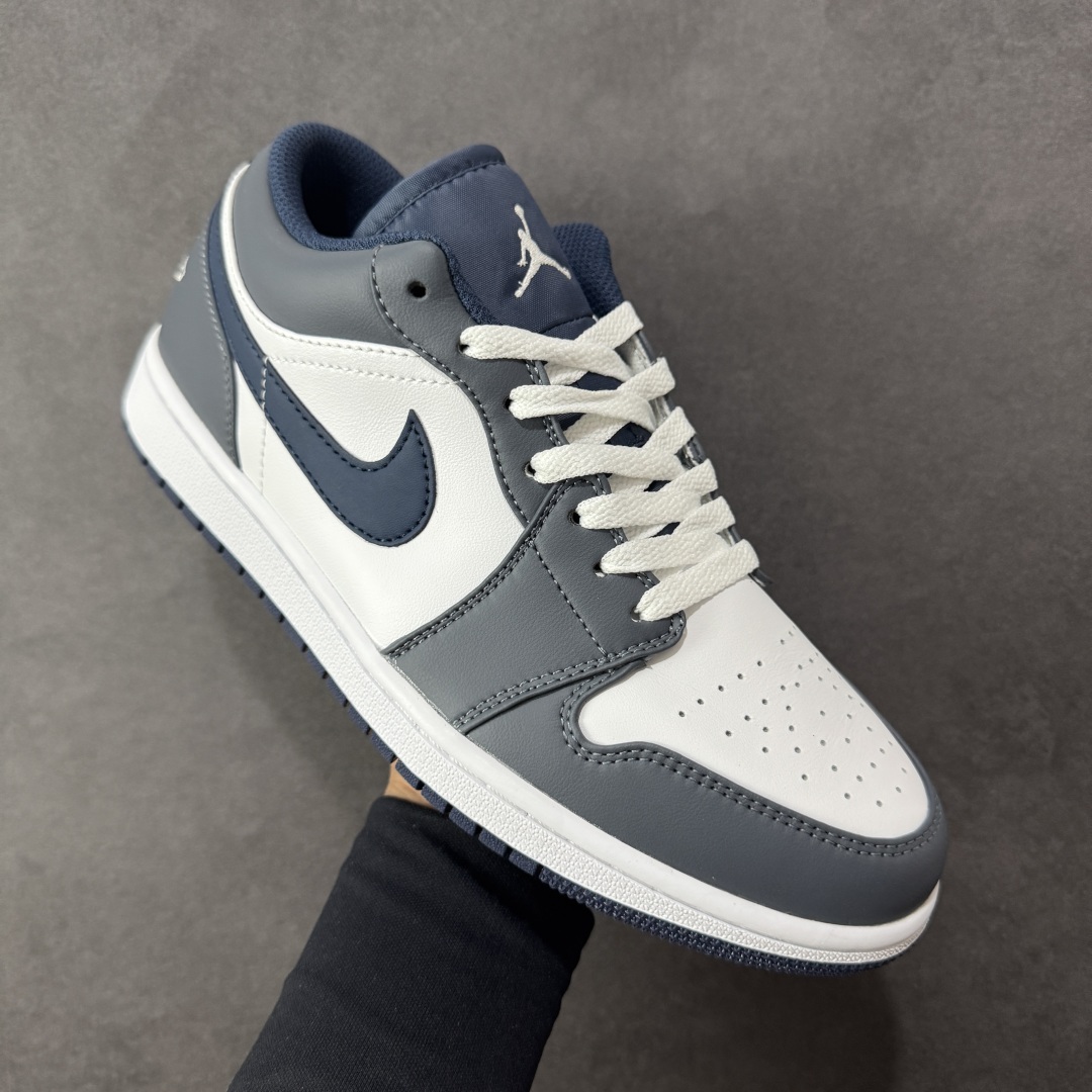图片[3]-【公司级头层】Nike Air Jordan 1 Retro Low OG AJ1乔1 低帮休闲运动板鞋 市场唯一独家头层皮打造 原鞋原档案开发 原厂皮料 原档冲孔鞋头 正确满胶鞋垫 四线拉帮 原厂织唛标 鞋舌高弹海绵填充 货号：553558-414 尺码：36 36.5 37.5 38 38.5 3940 40.5 41 42 42 42.5 43 44 45 46 编码：GLB210220-选品中心