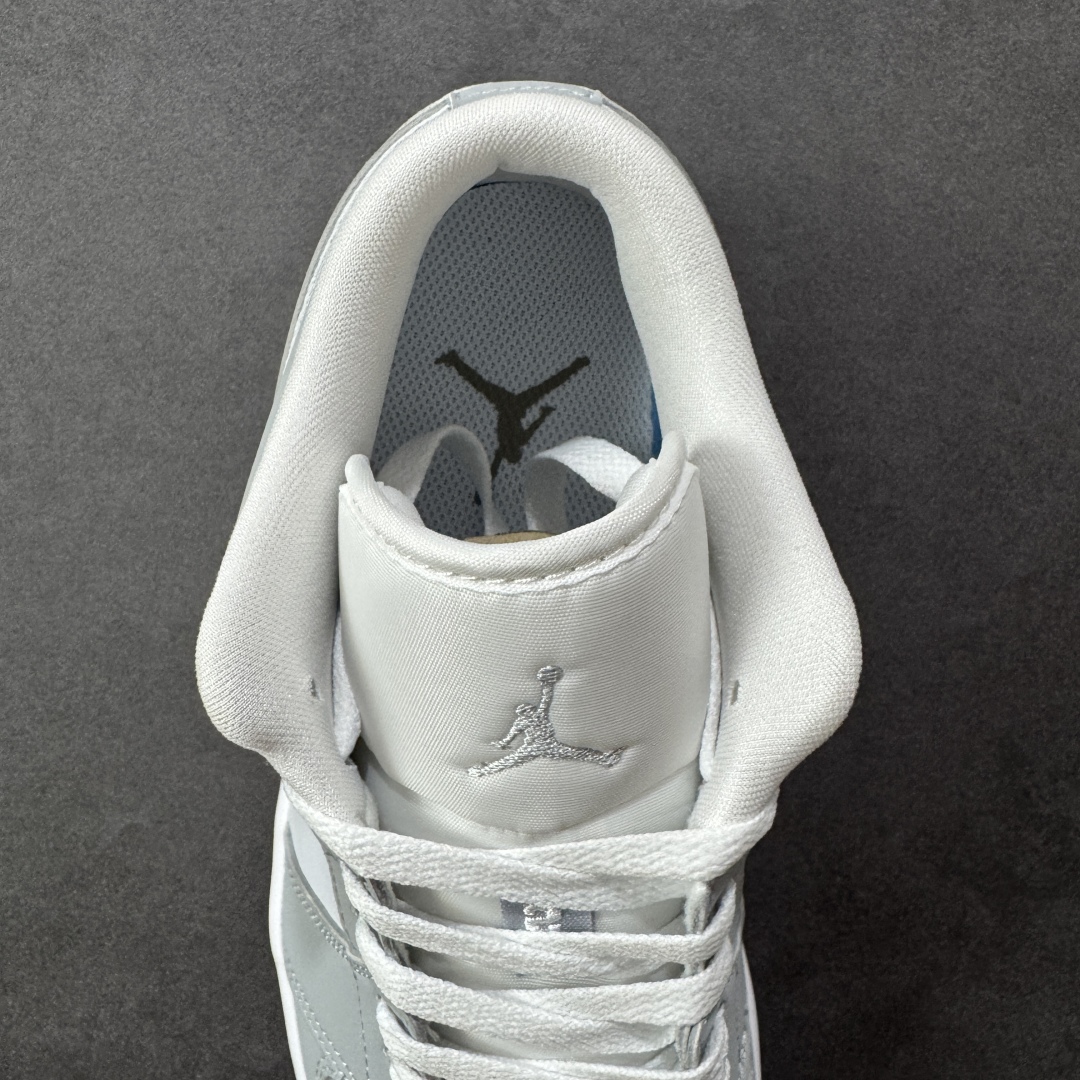 图片[7]-【公司级头层】Nike Air Jordan 1 Retro Low OG AJ1乔1 低帮休闲运动板鞋 市场唯一独家头层皮打造 原鞋原档案开发 原厂皮料 原档冲孔鞋头 正确满胶鞋垫 四线拉帮 原厂织唛标 鞋舌高弹海绵填充 货号：DC0774-105 尺码：36 36.5 37.5 38 38.5 3940 40.5 41 42 42 42.5 43 44 45 46 编码：GLB210220-选品中心