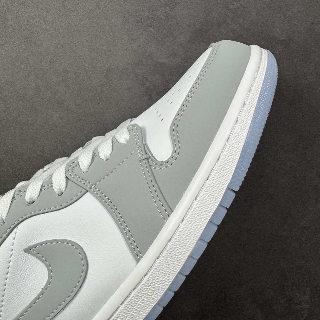 图片[5]-【公司级头层】Nike Air Jordan 1 Retro Low OG AJ1乔1 低帮休闲运动板鞋 市场唯一独家头层皮打造 原鞋原档案开发 原厂皮料 原档冲孔鞋头 正确满胶鞋垫 四线拉帮 原厂织唛标 鞋舌高弹海绵填充 货号：DC0774-105 尺码：36 36.5 37.5 38 38.5 3940 40.5 41 42 42 42.5 43 44 45 46 编码：GLB210220-选品中心