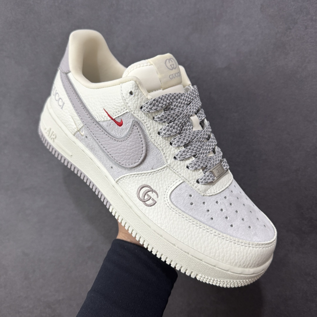 图片[3]-【定制版】Nike Air Force 1\’07 Low 古驰联名 白浅褐色 空军一号低帮休闲板鞋 YF9511-807  #原楦头原纸板 高端定制鞋盒 原厂鞋底 超高清洁度 细节完美  尺码：36 36.5 37.5 38 38.5 39 40 40.5 41 42 42.5 43 44 44.5 45 编码：HXSB310320-选品中心
