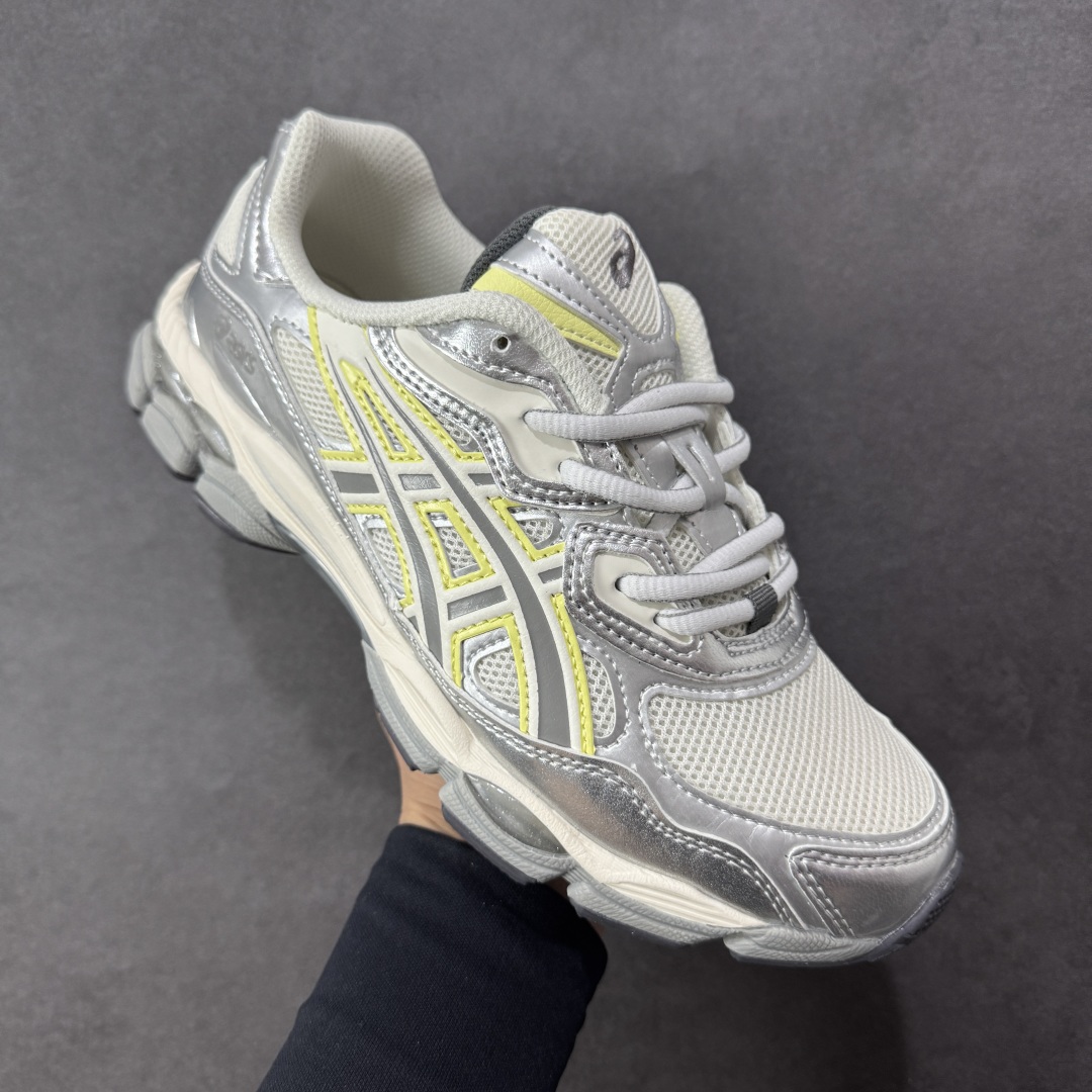 图片[3]-【公司级】Asics Gel-NYC复古单品 亚瑟士ASICSTIGER秋季新款休闲鞋 厚底街头运动休闲鞋 ASICS亚瑟士推出全新GEL-NYC，彰显纽约都市活力 这次的新系列融入了多个版本GEL的经典设计风格，广受好评。其设计灵感来源于GEL-NIMBUS 3,GEL-MC PLUS V 和 GEL-CUMULUS 16 这些往日经典鞋款。GEL-NYC使用GEL-CUMULUS 16鞋款的鞋楦设计,展现了独特的现代化美学。鞋底采用了轻质发泡材料,并在后跟和前掌处采用了ASICS亚瑟士核心科技——GEL缓震胶,赋予鞋款强大的缓冲性能,提供了更柔软舒适的穿着体验。而在原有设计的启发之上,此次鞋款采用更贴合当今潮流趋势的材料和创新技术,展现出纽约充满活力的都市精神。 尺码：36-45-选品中心