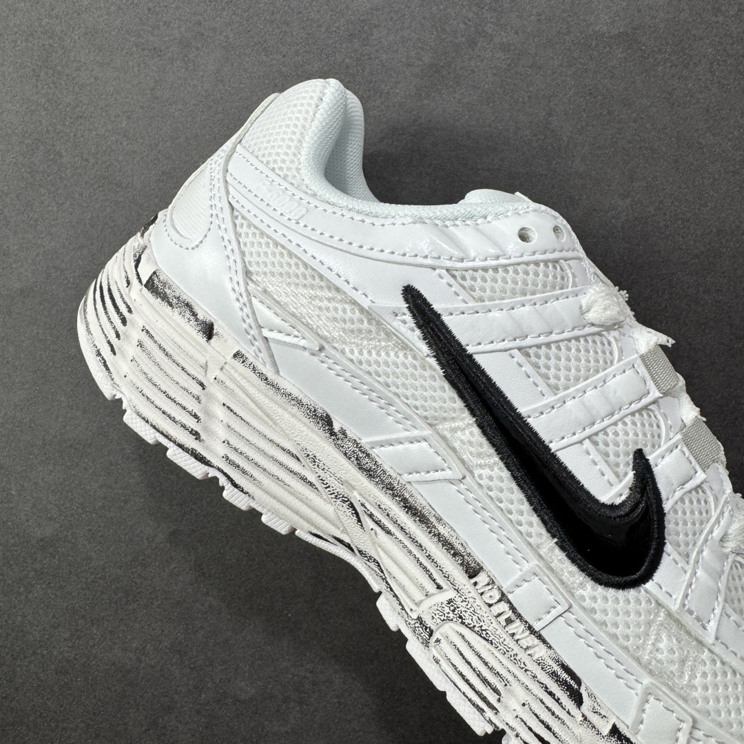 图片[6]-【PE版本】Nike P-6000 复古技科个性运动老爹鞋。该鞋款鞋采面用纵横交错的覆面，重现 2000 年代鞋跑风格，同时搭配震缓鞋垫，带来舒的适步履体验。Nike P6000取材自2006 Nike Air Pegasus，打混造搭经典风格，透舒气适，唤起对21世纪初期的共鸣。透气网布眼融入皮革，织和物合成材质覆面，营造21世初纪的畅跑美学概念。泡棉中底盈轻缓震，带来舒的适足底感受。全胶橡外底，铸就出抓色地力 型号：CD6404-101 尺码：36 36.5 37.5 38 38.5 39 40 40.5 41 42 42.5 43 44 44.5 45-选品中心