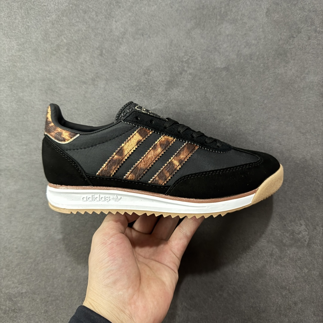 【XS版】AD Originals SL 72 RS 阿迪休闲防滑耐磨低帮板鞋 经典低帮设计和橡胶外底,采用舒爽尼龙鞋面,绒面革饰面和皮革细节 搭载着 Ecotex 鞋舌,更添质感,EVA 中底设计助你舒适出行 货号:JR1640 尺码:35-41-选品中心