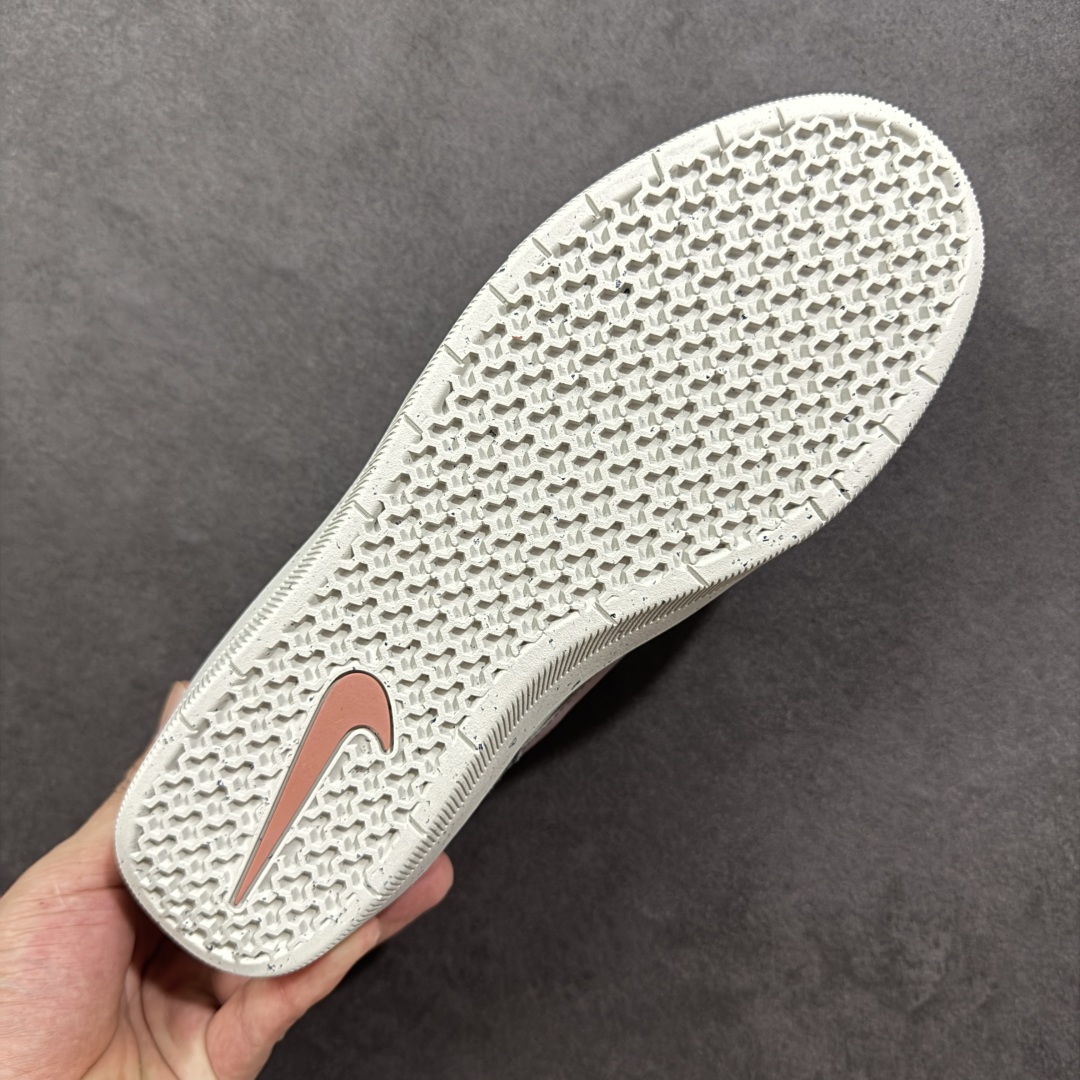 图片[9]-【公司级】Nike SB Force 58 耐克 低帮休闲板鞋 是一款将前沿创新带入街头的单品 它具有硫化杯底 具有出色的耐用性和灵活性 使用帆布和绒面革 在饰面上放置通风口 货号：DV5477-010 尺码：35.5 36 36.5 37.5 38 38.5 39 40 40.5 41 42 42.5 43 44 45 尺码：35.5～45带半码 编码：HXSA210220-选品中心