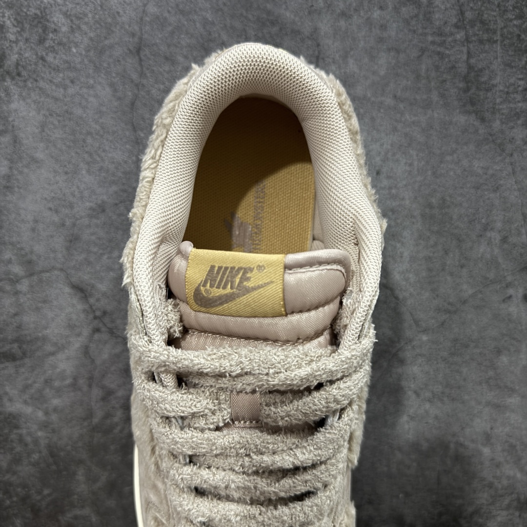 【纯原】Nike Dunk By PopMart LABUBU 太妃糖糖 货号 GB6675-006La