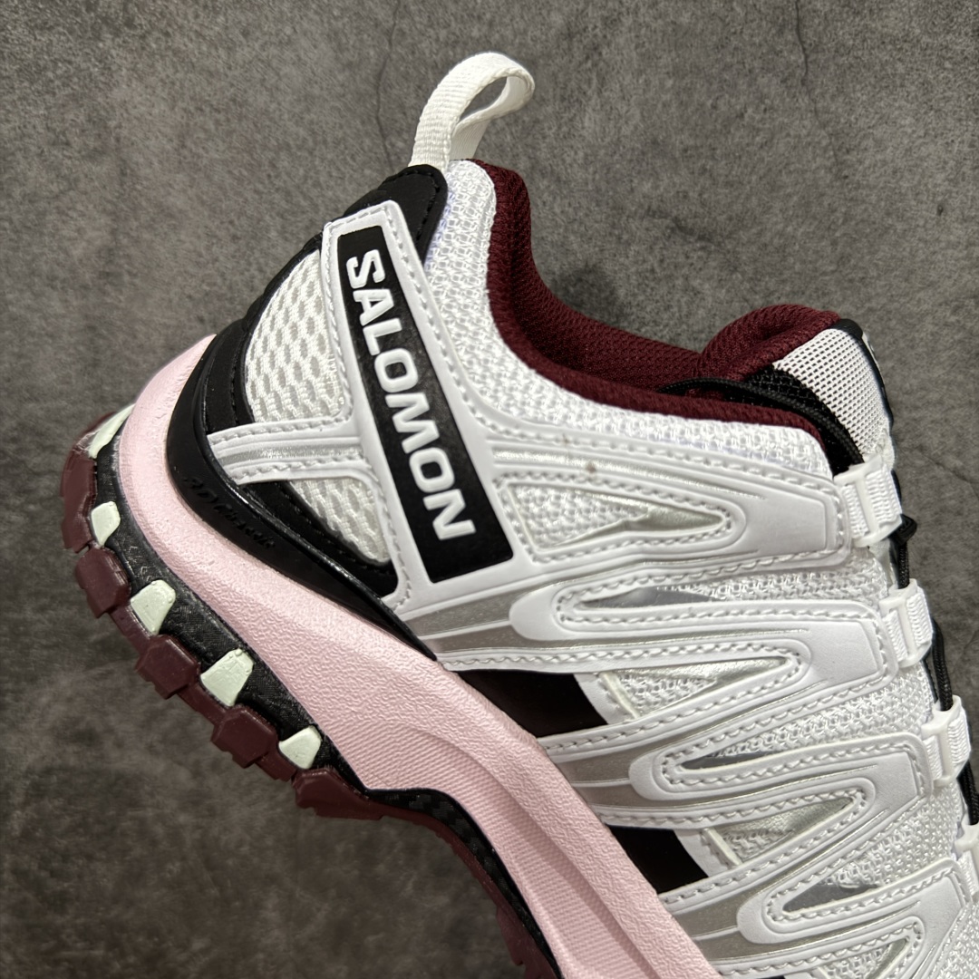 图片[7]-【w1版本】全新版本出货 纯原大厂出品 萨洛蒙 Salomon XA PRO 3D 户外轻便机能鞋 478676 纯原外贸平台特供订单 耗时半年巨作 全套原纸板楦头开发 原厂特供网布配套加持 确保原汁原味 完美呈现版型 原档数据独家私模五层组合大底 男女鞋同步官方开发至46.5 原装Ortholite轻量化鞋垫 中底布带钢印编号 原厂TPU锁扣 进口港宝加持 后跟自然饱满 还原公司包裹性 鞋面以“锯齿”状的包裹系统呈现 在基色底之下加入了各种色点缀 将公司的最新技术和时尚前卫的造型融入耐用的长跑款式中 鞋面由 TPU 薄膜制成 并焊接在高耐磨网眼上 使其既时尚又坚固 由 ACS底盘支撑 可增强稳定性和支撑力 以及由橡胶凸耳 Contragrip外底覆盖的 EVA 缓冲中底 旨在应对崎岖的地形 鞋舌上的彩色Salomon 标签、Quicklace 系统以及鞋头、鞋舌和鞋跟上的附加品牌使细节更加完美 让穿着者可以轻松驾驭户外与通勤下的任何运动生活场景 无缝鞋身户外随意纵横 颜值与脚感兼备 出街通勤 绝对非常吸睛 你值得拥有 尺码：36 36.5 37 38 38.5 39 40-选品中心