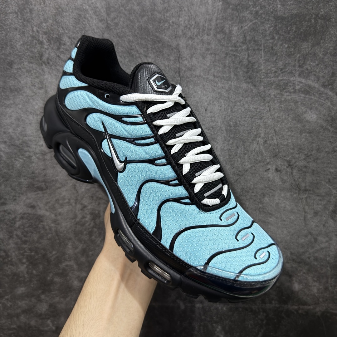 图片[3]-【Max纯原版】Nike Air Max Plus TN气垫系列跑鞋 全新一比一高端版本 真正的市场T1品质 更多配色陆续出货 真正的用心研发 一点一点抠出来的 品质 品控细节 随便闭眼对比市场任何版本 全套原纸板楦头开发 完美呈现版型 工艺流程均与原鞋保持一致 Turned Air 中底缓震技术 鞋面弧度与大底弧度一致 鞋头正确TPU材质 鞋面高频TPU材质1.0厚度 原鞋一致层次感 超越公司货的品控标准 多道QC质检 货号：CV8838-400 尺码：36 36.5 37.5 38 38.5 39 40 40.5 41 42 42.5 43 44 44.5 45 46-选品中心