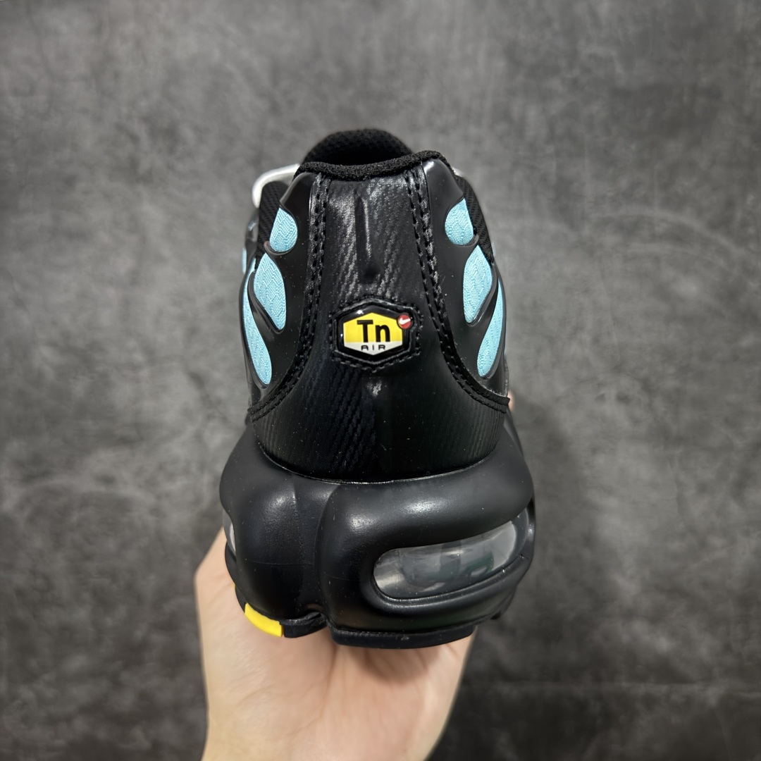 图片[4]-【Max纯原版】Nike Air Max Plus TN气垫系列跑鞋 全新一比一高端版本 真正的市场T1品质 更多配色陆续出货 真正的用心研发 一点一点抠出来的 品质 品控细节 随便闭眼对比市场任何版本 全套原纸板楦头开发 完美呈现版型 工艺流程均与原鞋保持一致 Turned Air 中底缓震技术 鞋面弧度与大底弧度一致 鞋头正确TPU材质 鞋面高频TPU材质1.0厚度 原鞋一致层次感 超越公司货的品控标准 多道QC质检 货号：CV8838-400 尺码：36 36.5 37.5 38 38.5 39 40 40.5 41 42 42.5 43 44 44.5 45 46-选品中心