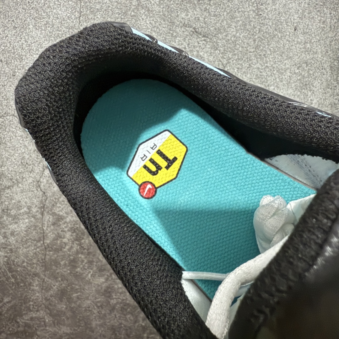 图片[8]-【Max纯原版】Nike Air Max Plus TN气垫系列跑鞋 全新一比一高端版本 真正的市场T1品质 更多配色陆续出货 真正的用心研发 一点一点抠出来的 品质 品控细节 随便闭眼对比市场任何版本 全套原纸板楦头开发 完美呈现版型 工艺流程均与原鞋保持一致 Turned Air 中底缓震技术 鞋面弧度与大底弧度一致 鞋头正确TPU材质 鞋面高频TPU材质1.0厚度 原鞋一致层次感 超越公司货的品控标准 多道QC质检 货号：CV8838-400 尺码：36 36.5 37.5 38 38.5 39 40 40.5 41 42 42.5 43 44 44.5 45 46-选品中心