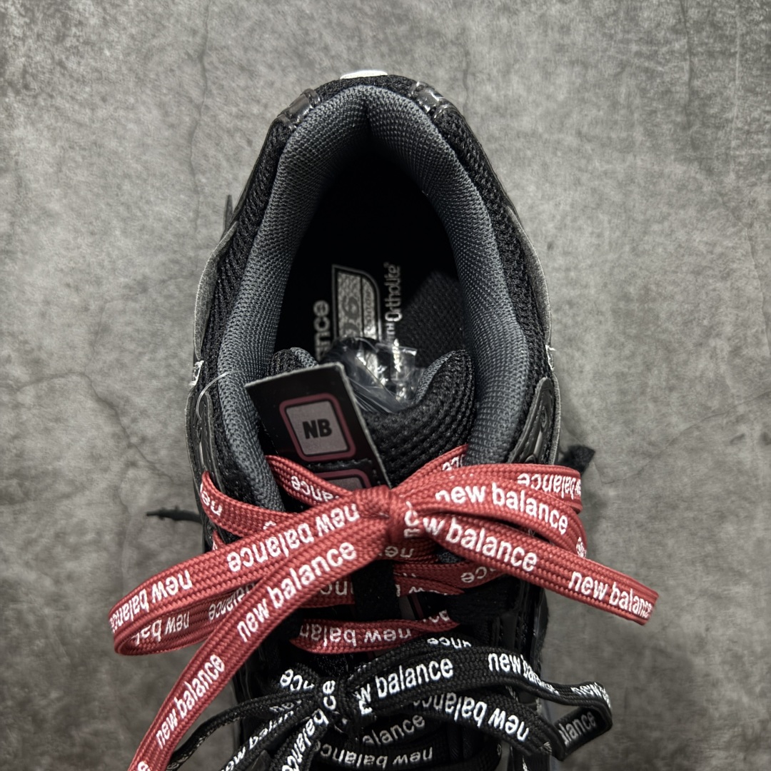 图片[8]-【纯原K版】新百伦New Balance M1906AR系列低帮复古老爹风休闲运动慢跑鞋 M1906AF 双绑带版本（另附一副原版鞋带） 全新大厂出品 市场第一梯队品质 绝对秒杀市场货 完美版型 正确组合大底 区别市场刷漆底版本 全套原楦原纸板原厂数据开发 进口三明治网面 原装进口皮料正确卡色 正确中底拉帮中底网布细节 原厂标裁 带紫光防伪 定制后跟透明水晶模块 冲裁组合 大底贴合程度胶水上色把控完美 整洁度挑战全网艺术家 多道序QC把关品质完善 匠心打造 耗时多月开发完成 工艺极其复杂难度可想而知 新开独立私模大底 正确六层组合大底 高端零售专供产物 尺码：36 37 37.5 38 38.5 39 40 40.5 41 42 42.5 43 44 45 46-选品中心