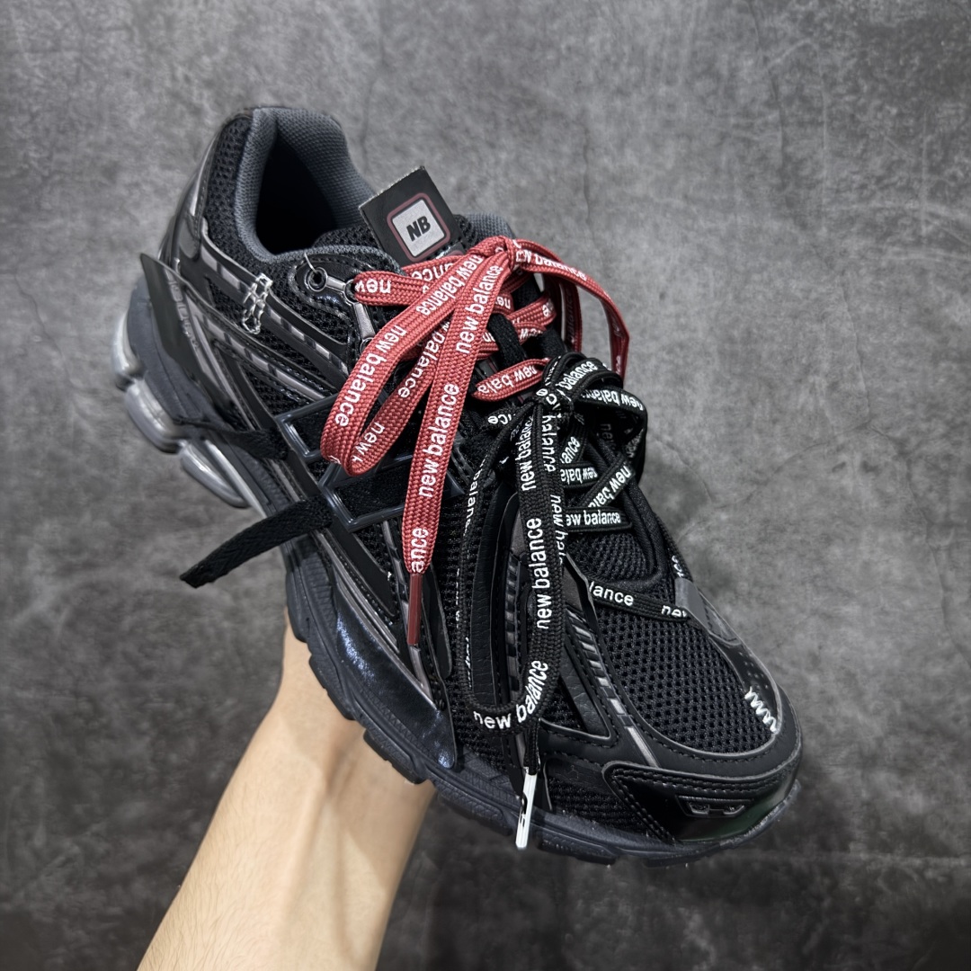图片[3]-【纯原K版】新百伦New Balance M1906AR系列低帮复古老爹风休闲运动慢跑鞋 M1906AF 双绑带版本（另附一副原版鞋带） 全新大厂出品 市场第一梯队品质 绝对秒杀市场货 完美版型 正确组合大底 区别市场刷漆底版本 全套原楦原纸板原厂数据开发 进口三明治网面 原装进口皮料正确卡色 正确中底拉帮中底网布细节 原厂标裁 带紫光防伪 定制后跟透明水晶模块 冲裁组合 大底贴合程度胶水上色把控完美 整洁度挑战全网艺术家 多道序QC把关品质完善 匠心打造 耗时多月开发完成 工艺极其复杂难度可想而知 新开独立私模大底 正确六层组合大底 高端零售专供产物 尺码：36 37 37.5 38 38.5 39 40 40.5 41 42 42.5 43 44 45 46-选品中心