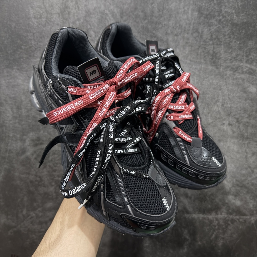 【纯原K版】新百伦New Balance M1906AR系列低帮复古老爹风休闲运动慢跑鞋 M1906AF 双绑带版本(另附一副原版鞋带) 全新大厂出品 市场第一梯队品质 绝对秒杀市场货 完美版型 正确组合大底 区别市场刷漆底版本 全套原楦原纸板原厂数据开发 进口三明治网面 原装进口皮料正确卡色 正确中底拉帮中底网布细节 原厂标裁 带紫光防伪 定制后跟透明水晶模块 冲裁组合 大底贴合程度胶水上色把控完美 整洁度挑战全网艺术家 多道序QC把关品质完善 匠心打造 耗时多月开发完成 工艺极其复杂难度可想而知 新开独立私模大底 正确六层组合大底 高端零售专供产物 尺码:36 37 37.5 38 38.5 39 40 40.5 41 42 42.5 43 44 45 46-选品中心