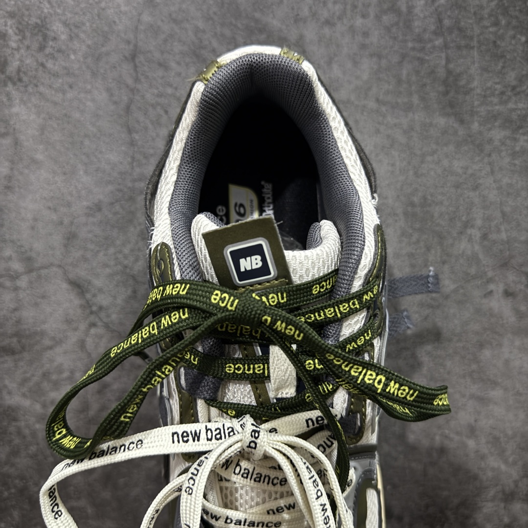 图片[8]-【纯原K版】新百伦New Balance M1906AR系列低帮复古老爹风休闲运动慢跑鞋 U1906ANC 双绑带版本（另附一副原版鞋带） 全新大厂出品 市场第一梯队品质 绝对秒杀市场货 完美版型 正确组合大底 区别市场刷漆底版本 全套原楦原纸板原厂数据开发 进口三明治网面 原装进口皮料正确卡色 正确中底拉帮中底网布细节 原厂标裁 带紫光防伪 定制后跟透明水晶模块 冲裁组合 大底贴合程度胶水上色把控完美 整洁度挑战全网艺术家 多道序QC把关品质完善 匠心打造 耗时多月开发完成 工艺极其复杂难度可想而知 新开独立私模大底 正确六层组合大底 高端零售专供产物 尺码：36 37 37.5 38 38.5 39 40 40.5 41 42 42.5 43 44 45 46-选品中心