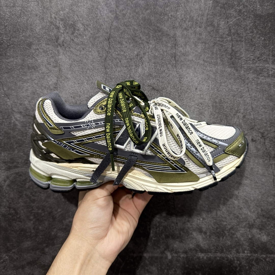 【纯原K版】新百伦New Balance M1906AR系列低帮复古老爹风休闲运动慢跑鞋 U1906ANC 双绑带版本(另附一副原版鞋带) 全新大厂出品 市场第一梯队品质 绝对秒杀市场货 完美版型 正确组合大底 区别市场刷漆底版本 全套原楦原纸板原厂数据开发 进口三明治网面 原装进口皮料正确卡色 正确中底拉帮中底网布细节 原厂标裁 带紫光防伪 定制后跟透明水晶模块 冲裁组合 大底贴合程度胶水上色把控完美 整洁度挑战全网艺术家 多道序QC把关品质完善 匠心打造 耗时多月开发完成 工艺极其复杂难度可想而知 新开独立私模大底 正确六层组合大底 高端零售专供产物 尺码:36 37 37.5 38 38.5 39 40 40.5 41 42 42.5 43 44 45 46-选品中心
