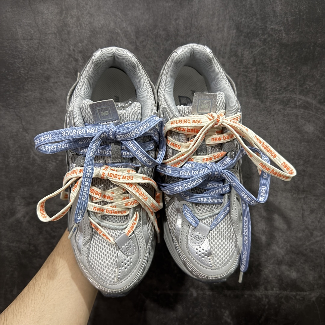 图片[2]-【纯原K版】新百伦New Balance M1906AR系列低帮复古老爹风休闲运动慢跑鞋 M1906AG 双绑带版本（另附一副原版鞋带） 全新大厂出品 市场第一梯队品质 绝对秒杀市场货 完美版型 正确组合大底 区别市场刷漆底版本 全套原楦原纸板原厂数据开发 进口三明治网面 原装进口皮料正确卡色 正确中底拉帮中底网布细节 原厂标裁 带紫光防伪 定制后跟透明水晶模块 冲裁组合 大底贴合程度胶水上色把控完美 整洁度挑战全网艺术家 多道序QC把关品质完善 匠心打造 耗时多月开发完成 工艺极其复杂难度可想而知 新开独立私模大底 正确六层组合大底 高端零售专供产物 尺码：36 37 37.5 38 38.5 39 40 40.5 41 42 42.5 43 44 45 46-选品中心