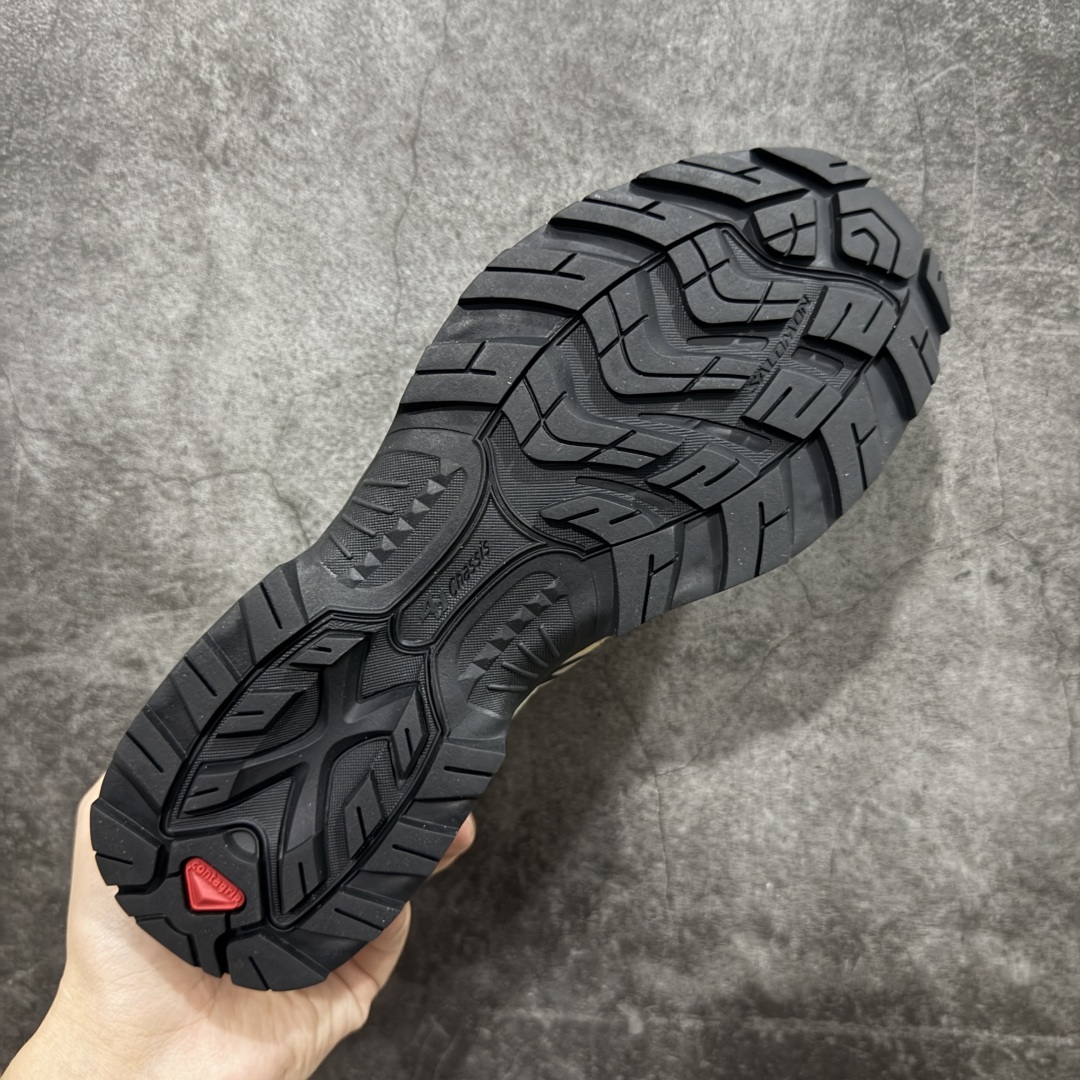 图片[9]-【666版本】Salomon XT-QUEST ADV 萨洛蒙情侣款户外机能鞋 474790 全新品质 巅峰之作 所有配色均购物原版拆解1：1开发 原材料打造 非市场公版便宜货 私模大底 清洁度比市场所有版本都高 全套原纸板楦头开发 原厂网布配套 确保原汁原味 完美呈现版型 原档数据独家私模五层组合大底 原装Ortholite轻量化鞋垫 中底布带钢印编号 原厂TPU锁扣 进口港宝加持 后跟自然饱满 还原公司包裹性 鞋面采用SENSIFT贴合技术 全方位贴合包裹脚型 鞋跟部鞋底牵引设计 提供强大的抓地性能 更适应野外崎岖不平的道路 其4D ADVANCED CHASSIS底盘 材料轻量大化 钉齿设计更具稳定性 防护性 鞋底易磨损区运用CONTAGRIP高耐磨材料 应对城市硬质路面长距离跑考验 尺码：36 36.5 37.5 38 38.5 39 40 40.5 41 42 42.5 43 44 45 46-选品中心