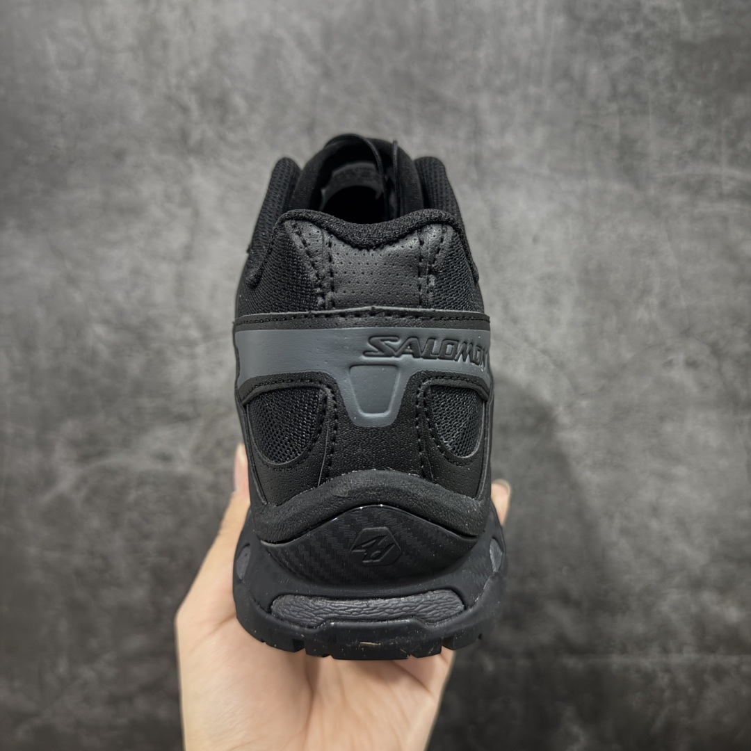 图片[4]-【666版本】Salomon XT-QUEST ADV 萨洛蒙情侣款户外机能鞋 410139 全新品质 巅峰之作 所有配色均购物原版拆解1：1开发 原材料打造 非市场公版便宜货 私模大底 清洁度比市场所有版本都高 全套原纸板楦头开发 原厂网布配套 确保原汁原味 完美呈现版型 原档数据独家私模五层组合大底 原装Ortholite轻量化鞋垫 中底布带钢印编号 原厂TPU锁扣 进口港宝加持 后跟自然饱满 还原公司包裹性 鞋面采用SENSIFT贴合技术 全方位贴合包裹脚型 鞋跟部鞋底牵引设计 提供强大的抓地性能 更适应野外崎岖不平的道路 其4D ADVANCED CHASSIS底盘 材料轻量大化 钉齿设计更具稳定性 防护性 鞋底易磨损区运用CONTAGRIP高耐磨材料 应对城市硬质路面长距离跑考验 尺码：36 36.5 37.5 38 38.5 39 40 40.5 41 42 42.5 43 44 45 46-选品中心