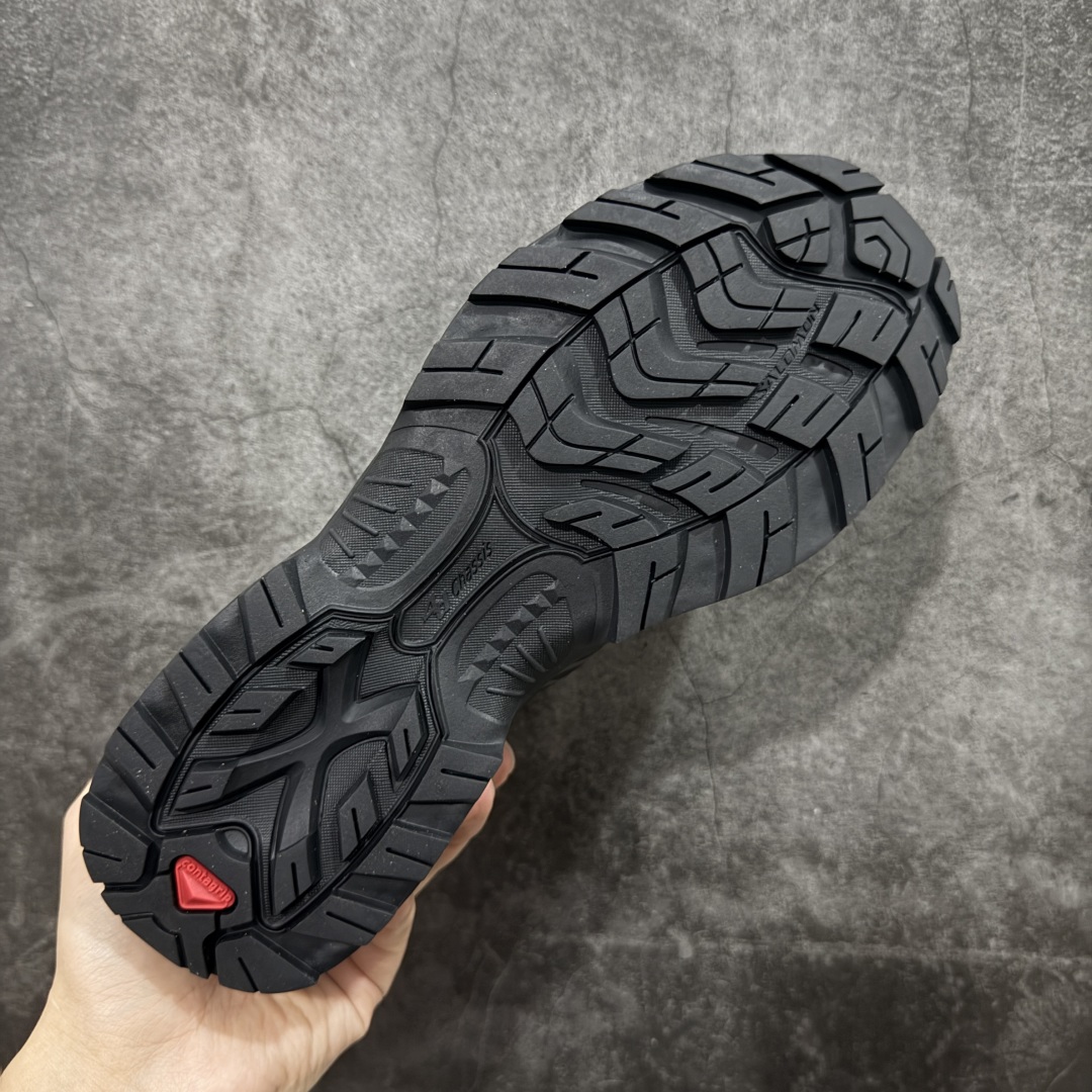 图片[9]-【666版本】Salomon XT-QUEST ADV 萨洛蒙情侣款户外机能鞋 410139 全新品质 巅峰之作 所有配色均购物原版拆解1：1开发 原材料打造 非市场公版便宜货 私模大底 清洁度比市场所有版本都高 全套原纸板楦头开发 原厂网布配套 确保原汁原味 完美呈现版型 原档数据独家私模五层组合大底 原装Ortholite轻量化鞋垫 中底布带钢印编号 原厂TPU锁扣 进口港宝加持 后跟自然饱满 还原公司包裹性 鞋面采用SENSIFT贴合技术 全方位贴合包裹脚型 鞋跟部鞋底牵引设计 提供强大的抓地性能 更适应野外崎岖不平的道路 其4D ADVANCED CHASSIS底盘 材料轻量大化 钉齿设计更具稳定性 防护性 鞋底易磨损区运用CONTAGRIP高耐磨材料 应对城市硬质路面长距离跑考验 尺码：36 36.5 37.5 38 38.5 39 40 40.5 41 42 42.5 43 44 45 46-选品中心