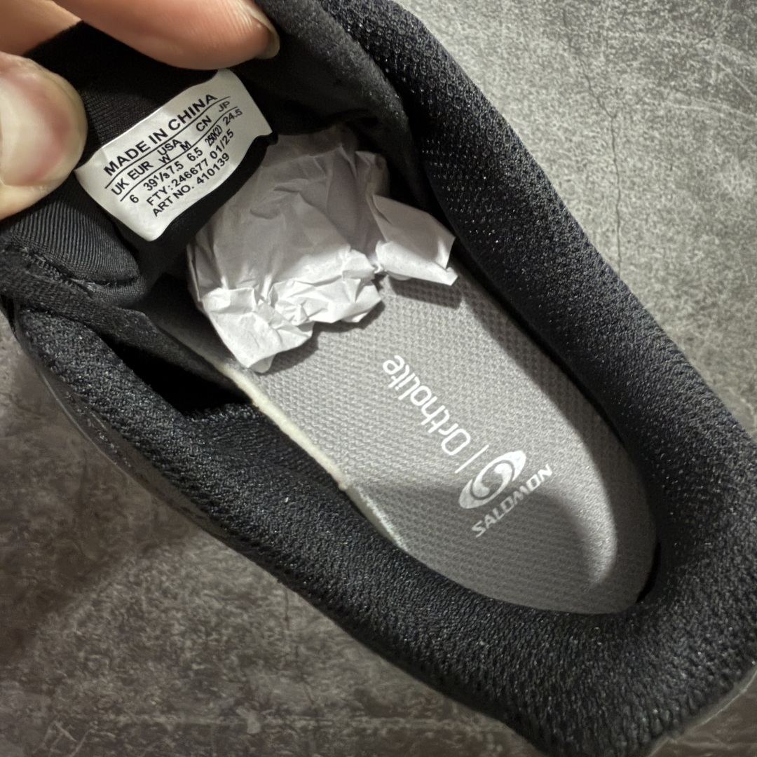 图片[8]-【666版本】Salomon XT-QUEST ADV 萨洛蒙情侣款户外机能鞋 410139 全新品质 巅峰之作 所有配色均购物原版拆解1：1开发 原材料打造 非市场公版便宜货 私模大底 清洁度比市场所有版本都高 全套原纸板楦头开发 原厂网布配套 确保原汁原味 完美呈现版型 原档数据独家私模五层组合大底 原装Ortholite轻量化鞋垫 中底布带钢印编号 原厂TPU锁扣 进口港宝加持 后跟自然饱满 还原公司包裹性 鞋面采用SENSIFT贴合技术 全方位贴合包裹脚型 鞋跟部鞋底牵引设计 提供强大的抓地性能 更适应野外崎岖不平的道路 其4D ADVANCED CHASSIS底盘 材料轻量大化 钉齿设计更具稳定性 防护性 鞋底易磨损区运用CONTAGRIP高耐磨材料 应对城市硬质路面长距离跑考验 尺码：36 36.5 37.5 38 38.5 39 40 40.5 41 42 42.5 43 44 45 46-选品中心