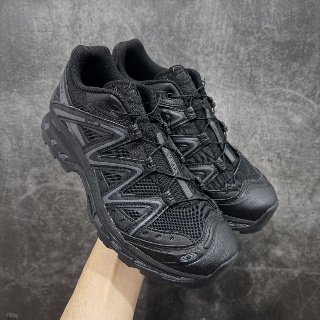【666版本】Salomon XT-QUEST ADV 萨洛蒙情侣款户外机能鞋 410139 全新品质 巅峰之作 所有配色均购物原版拆解1:1开发 原材料打造 非市场公版便宜货 私模大底 清洁度比市场所有版本都高 全套原纸板楦头开发 原厂网布配套 确保原汁原味 完美呈现版型 原档数据独家私模五层组合大底 原装Ortholite轻量化鞋垫 中底布带钢印编号 原厂TPU锁扣 进口港宝加持 后跟自然饱满 还原公司包裹性 鞋面采用SENSIFT贴合技术 全方位贴合包裹脚型 鞋跟部鞋底牵引设计 提供强大的抓地性能 更适应野外崎岖不平的道路 其4D ADVANCED CHASSIS底盘 材料轻量大化 钉齿设计更具稳定性 防护性 鞋底易磨损区运用CONTAGRIP高耐磨材料 应对城市硬质路面长距离跑考验 尺码:36 36.5 37.5 38 38.5 39 40 40.5 41 42 42.5 43 44 45 46-选品中心