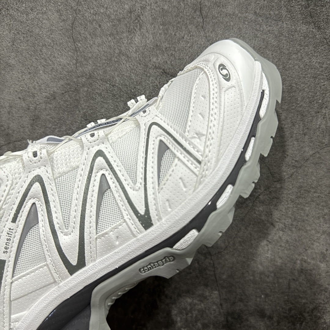 图片[6]-【666版本】Salomon XT-QUEST ADV 萨洛蒙情侣款户外机能鞋 401523 全新品质 巅峰之作 所有配色均购物原版拆解1：1开发 原材料打造 非市场公版便宜货 私模大底 清洁度比市场所有版本都高 全套原纸板楦头开发 原厂网布配套 确保原汁原味 完美呈现版型 原档数据独家私模五层组合大底 原装Ortholite轻量化鞋垫 中底布带钢印编号 原厂TPU锁扣 进口港宝加持 后跟自然饱满 还原公司包裹性 鞋面采用SENSIFT贴合技术 全方位贴合包裹脚型 鞋跟部鞋底牵引设计 提供强大的抓地性能 更适应野外崎岖不平的道路 其4D ADVANCED CHASSIS底盘 材料轻量大化 钉齿设计更具稳定性 防护性 鞋底易磨损区运用CONTAGRIP高耐磨材料 应对城市硬质路面长距离跑考验 尺码：36 36.5 37.5 38 38.5 39 40 40.5 41 42 42.5 43 44 45 46-选品中心