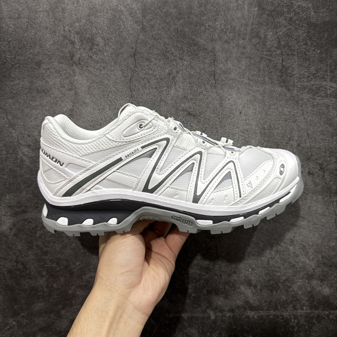 【666版本】Salomon XT-QUEST ADV 萨洛蒙情侣款户外机能鞋 401523 全新品质 巅峰之作 所有配色均购物原版拆解1:1开发 原材料打造 非市场公版便宜货 私模大底 清洁度比市场所有版本都高 全套原纸板楦头开发 原厂网布配套 确保原汁原味 完美呈现版型 原档数据独家私模五层组合大底 原装Ortholite轻量化鞋垫 中底布带钢印编号 原厂TPU锁扣 进口港宝加持 后跟自然饱满 还原公司包裹性 鞋面采用SENSIFT贴合技术 全方位贴合包裹脚型 鞋跟部鞋底牵引设计 提供强大的抓地性能 更适应野外崎岖不平的道路 其4D ADVANCED CHASSIS底盘 材料轻量大化 钉齿设计更具稳定性 防护性 鞋底易磨损区运用CONTAGRIP高耐磨材料 应对城市硬质路面长距离跑考验 尺码:36 36.5 37.5 38 38.5 39 40 40.5 41 42 42.5 43 44 45 46-选品中心