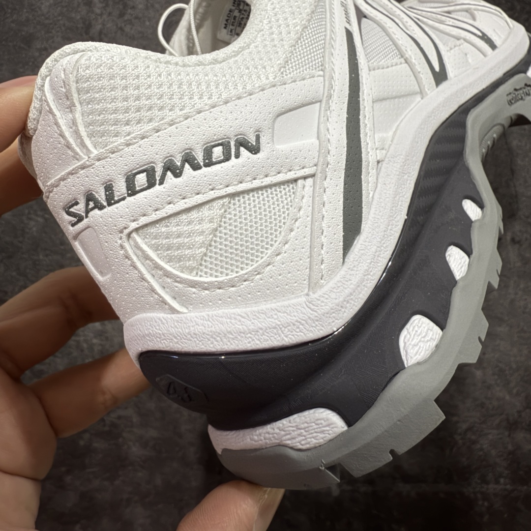 图片[3]-【666版本】Salomon XT-QUEST ADV 萨洛蒙情侣款户外机能鞋 401523 全新品质 巅峰之作 所有配色均购物原版拆解1：1开发 原材料打造 非市场公版便宜货 私模大底 清洁度比市场所有版本都高 全套原纸板楦头开发 原厂网布配套 确保原汁原味 完美呈现版型 原档数据独家私模五层组合大底 原装Ortholite轻量化鞋垫 中底布带钢印编号 原厂TPU锁扣 进口港宝加持 后跟自然饱满 还原公司包裹性 鞋面采用SENSIFT贴合技术 全方位贴合包裹脚型 鞋跟部鞋底牵引设计 提供强大的抓地性能 更适应野外崎岖不平的道路 其4D ADVANCED CHASSIS底盘 材料轻量大化 钉齿设计更具稳定性 防护性 鞋底易磨损区运用CONTAGRIP高耐磨材料 应对城市硬质路面长距离跑考验 尺码：36 36.5 37.5 38 38.5 39 40 40.5 41 42 42.5 43 44 45 46-选品中心