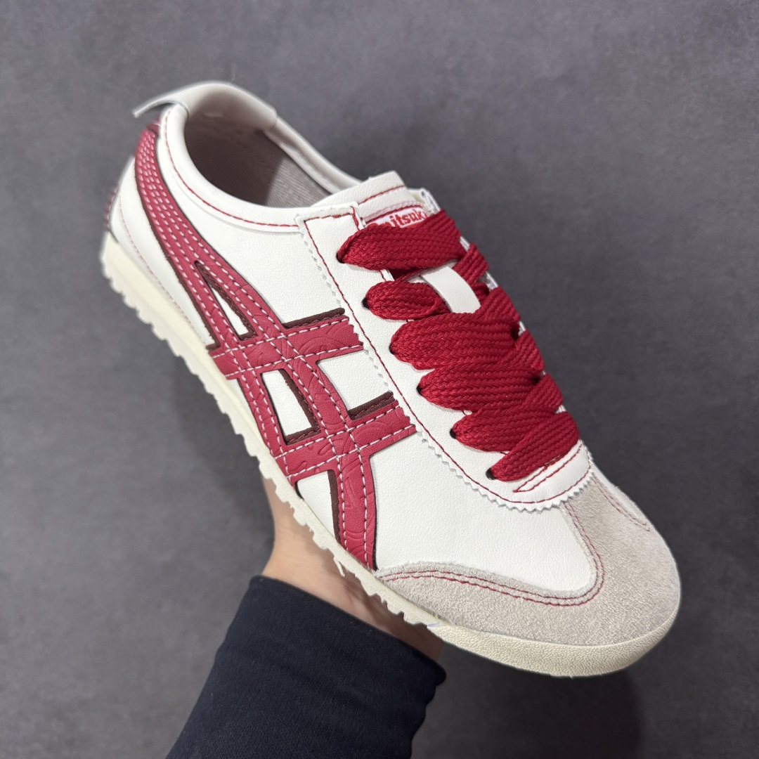 图片[3]-【头层性价比】Asics Onitsuka Tiger MEXICO 66 亚瑟士鬼冢虎复古经典板鞋 CNY蛇年限定 原装全套纸板楦头开发 原汁原味 完美呈现版型 私模正确鞋底咬花纹路 一比一鞋头弧度高度鞋身弧度 绝不口嗨 细节品控鞋型随意秒杀市面 原档咬花纹路私模大底 一个单元有六个三角形 总体形拼接呈现花瓣状 官方四联吊牌 原装Ortholite轻量化鞋垫 原盒原配 质保卡 说明书 钢印防尘纸 纸板中底带钢印 乳胶组合鞋垫 支持全方位的对比专柜 产品从款式颜色造型上体现出追求舒适和细节的完美 鞋类更是推崇手工制作的严谨与完美 融舒适性与可穿性的设计风格 注重细节的完美和别致魅力 既保持稳重 又不失轻松的时尚感 尺码：36 37 37.5 38 39 39.5 40 40.5 41.5 42 42.5 43.5 44 45-选品中心