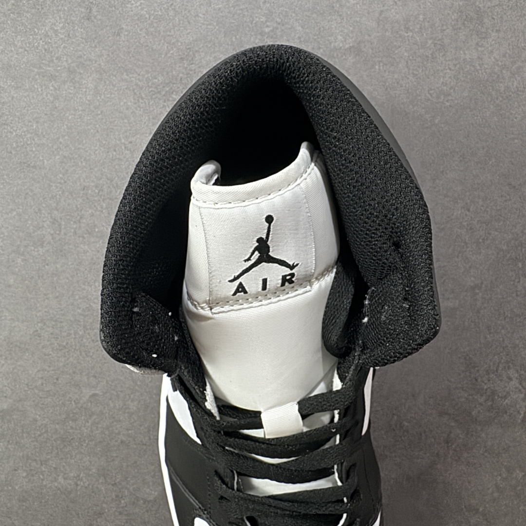 图片[7]-【K版纯原】Air Jordan AJ1 Mid 中帮 白黑灰 DQ8426-101 全新流水线出品 DT版本唯一平替选择 市场第二梯队最强版 全部原鞋开发 原楦原纸板开发 全鞋电脑针车 原厂内置全掌气垫 原盒内在原标 唯一Zp原版鞋带绑法 免检产品 全新2022版型 全头层皮料 完美零毛边处理 原厂配置全掌气垫 价格定位良心 几十个配色陆续出货 尺码：36 36.5 37.5 38 38.5 39 40 40.5 41 42 42.5 43 44 44.5 45 46-选品中心
