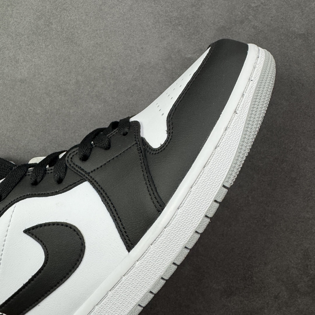 图片[5]-【K版纯原】Air Jordan AJ1 Mid 中帮 白黑灰 DQ8426-101 全新流水线出品 DT版本唯一平替选择 市场第二梯队最强版 全部原鞋开发 原楦原纸板开发 全鞋电脑针车 原厂内置全掌气垫 原盒内在原标 唯一Zp原版鞋带绑法 免检产品 全新2022版型 全头层皮料 完美零毛边处理 原厂配置全掌气垫 价格定位良心 几十个配色陆续出货 尺码：36 36.5 37.5 38 38.5 39 40 40.5 41 42 42.5 43 44 44.5 45 46-选品中心