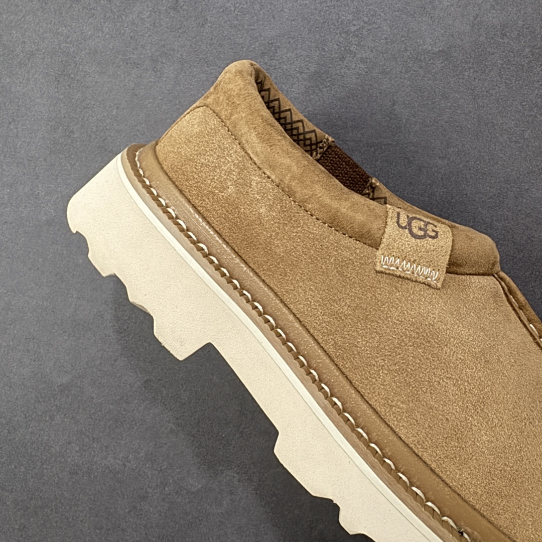 图片[6]-【纯原版】UGG Tasman Lug 2025 新款 塔斯曼系列男鞋 1166913 鞋面采用牛剖层 内里透气网面 传统Eva轻翼大底 档次与舒适并存 一脚蹬设计 穿脱自如 搭配阔腿工装 美式复古巴恩风 鞋头有油蜡做旧感 潮范轻松拿捏 内增加绒鞋垫一副（售后需配件齐全） 尺码：40 41 42 43 44 编码：YQB270280-选品中心
