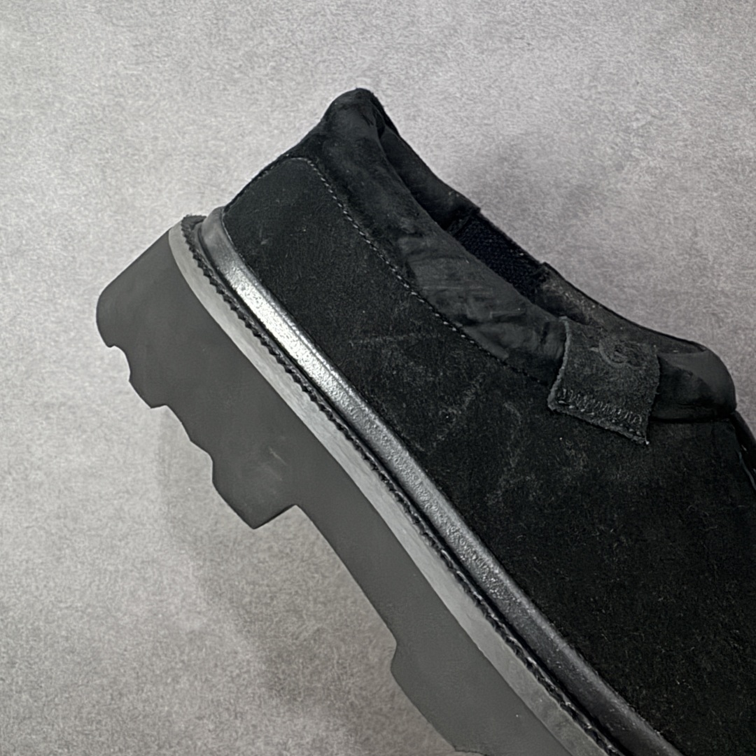 图片[6]-【纯原版】UGG Tasman Lug 2025 新款 塔斯曼系列男鞋 1166913 鞋面采用牛剖层 内里透气网面 传统Eva轻翼大底 档次与舒适并存 一脚蹬设计 穿脱自如 搭配阔腿工装 美式复古巴恩风 鞋头有油蜡做旧感 潮范轻松拿捏 内增加绒鞋垫一副（售后需配件齐全） 尺码：40 41 42 43 44 编码：YQB270280-选品中心