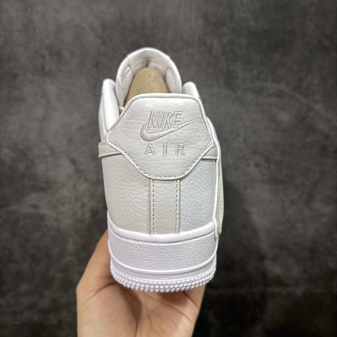 图片[4]-【TOP纯原】CPFM x NK Air Force 1 Low 空军一号系列低帮 纯原生产线出品 市场唯一正确皮料卡色 区别其他版本 经典百搭休闲运动板鞋“联名放大补丁字母”近日，A$AP Bari 在其官方社交媒体上预告了 Cactus Plant Flea Market(CPFM) 和 Nike Air Force 1 Low 的全新配色。 #此次全新推出的紫色和苔藓绿配色，保留了原始黑白版本的标志性风格，均采用皮革鞋面、尼龙鞋舌、带有反光底衬的「AIR SUNSHINE」及同色 AF1 橡胶鞋底。 货号：FQ7069-100 尺码： 40 40.5 41 42 42.5 43 44 44.5 45 46 47.5 48-选品中心