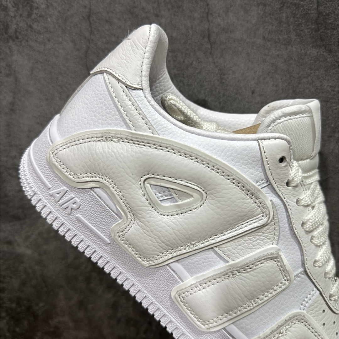 图片[7]-【TOP纯原】CPFM x NK Air Force 1 Low 空军一号系列低帮 纯原生产线出品 市场唯一正确皮料卡色 区别其他版本 经典百搭休闲运动板鞋“联名放大补丁字母”近日，A$AP Bari 在其官方社交媒体上预告了 Cactus Plant Flea Market(CPFM) 和 Nike Air Force 1 Low 的全新配色。 #此次全新推出的紫色和苔藓绿配色，保留了原始黑白版本的标志性风格，均采用皮革鞋面、尼龙鞋舌、带有反光底衬的「AIR SUNSHINE」及同色 AF1 橡胶鞋底。 货号：FQ7069-100 尺码： 40 40.5 41 42 42.5 43 44 44.5 45 46 47.5 48-选品中心