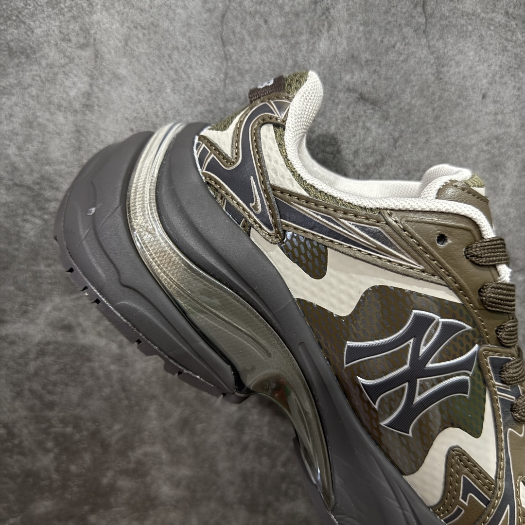 图片[7]-【纯原版】韩国洋基队NY大标潮流老爹鞋 MLB小白鞋复古轻便增高运动鞋新款绑带时尚潮流百搭 原材料打造 原楦原档案数据开发版型 完美鞋头弧度/后套收口效果🆚市面文案版本‼️ 原厂立体填充鞋舌海绵 中底注胶孔原数据开发模具大底 原厂转印标 保证不掉字 内增高6cm 原厂1：1模具开发 原厂进口纳米材质 原厂 全套手提袋 原盒雷射防伪标包装 天猫订单品质 官网尺码35.5 36 36.5 37.5 38 38.5 39 40 40.5 41 42 42.5 43 44 45-选品中心