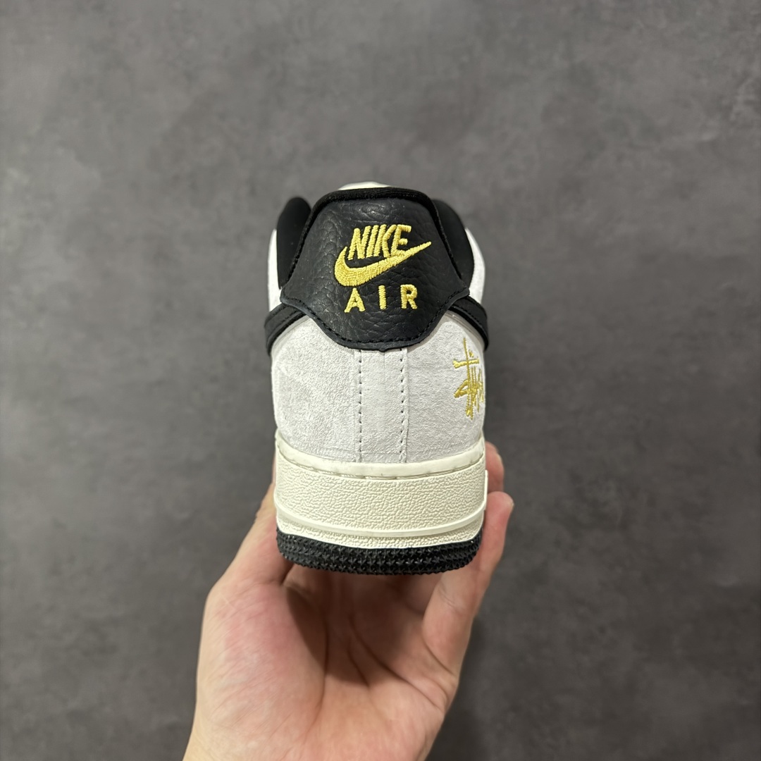图片[4]-【定制版】Nike Air Force 1\’07 Low STUSSY联名 高端定制白黑灰空军 空军一号低帮休闲板鞋 YF9511-805  #原楦头原纸板 高端定制鞋盒 原厂鞋底 超高清洁度 细节完美  尺码：36 36.5 37.5 38 38.5 39 40 40.5 41 42 42.5 43 44 44.5 45 编码：HXSB310320-选品中心