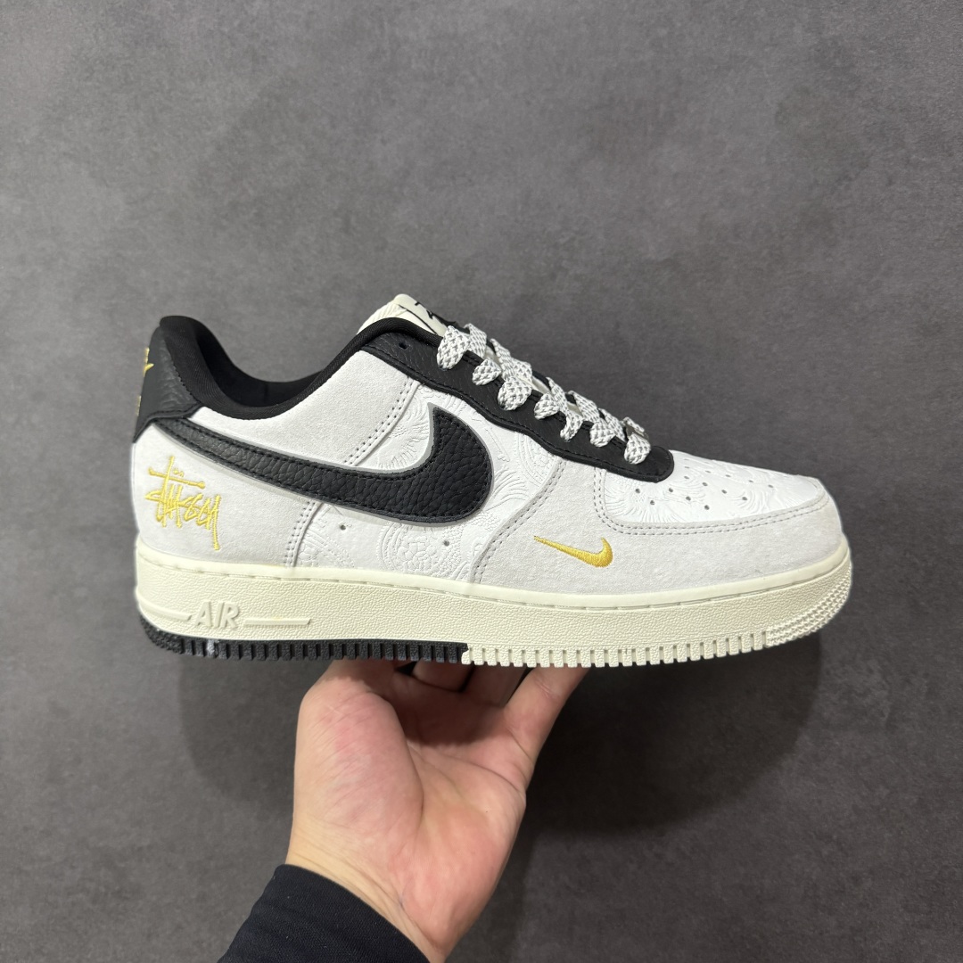 【定制版】Nike Air Force 1\'07 Low STUSSY联名 高端定制白黑灰空军 空军一号低帮休闲板鞋 YF9511-805  #原楦头原纸板 高端定制鞋盒 原厂鞋底 超高清洁度 细节完美  尺码:36 36.5 37.5 38 38.5 39 40 40.5 41 42 42.5 43 44 44.5 45 编码:HXSB310320-选品中心