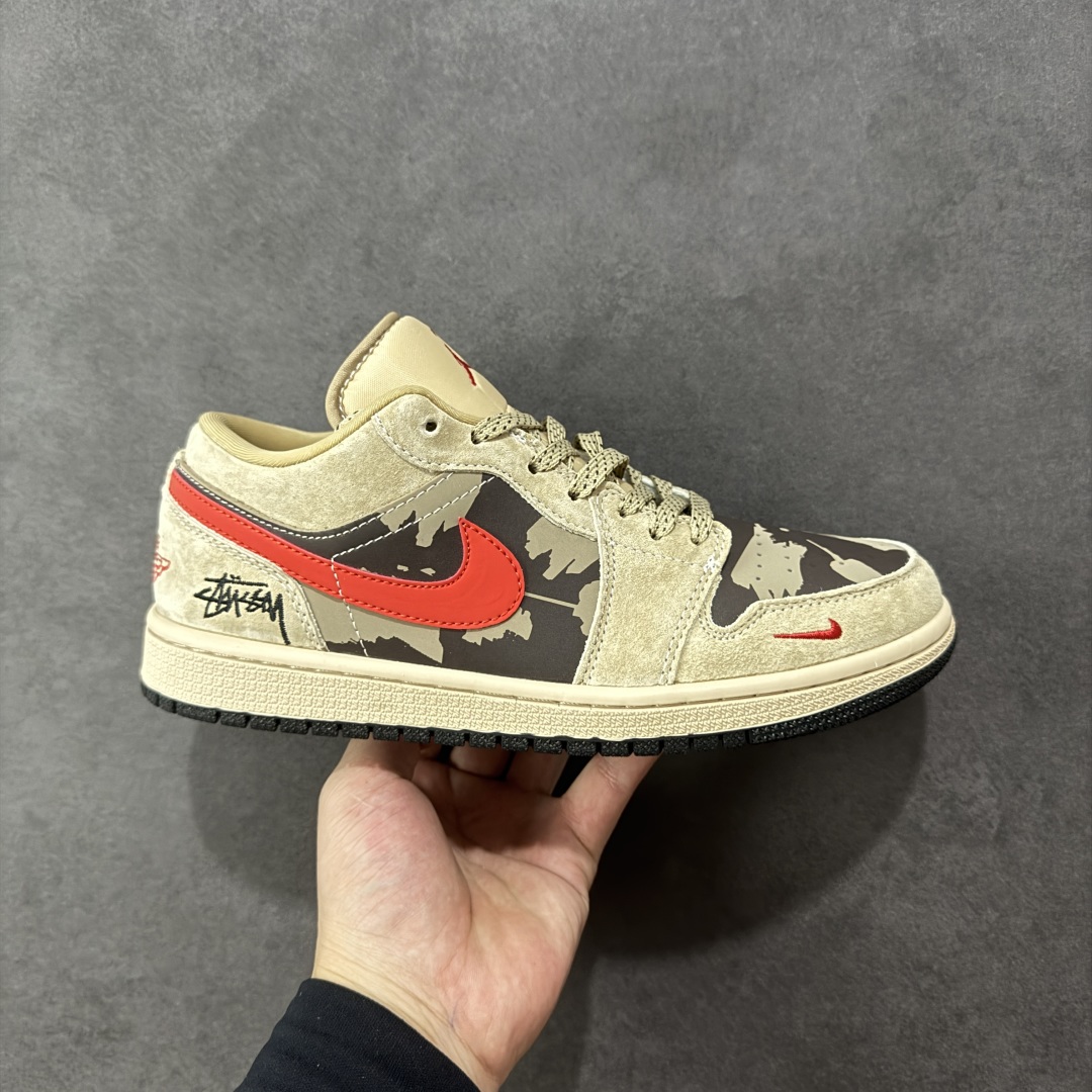 【定制版】Nike Air Jordan 1 Low 高端定制AJ1乔1低帮休闲板鞋 头层皮打造 原鞋原档案开发 冲孔鞋头 满胶鞋垫 四线拉帮 原厂织唛标 鞋舌高弹海绵填充 货号:LR8888-012 尺码:36 36.5 37.5 38 38.5 39 40 40.5 41 42 42.5 43 44 45 编码:HXSB330340-选品中心