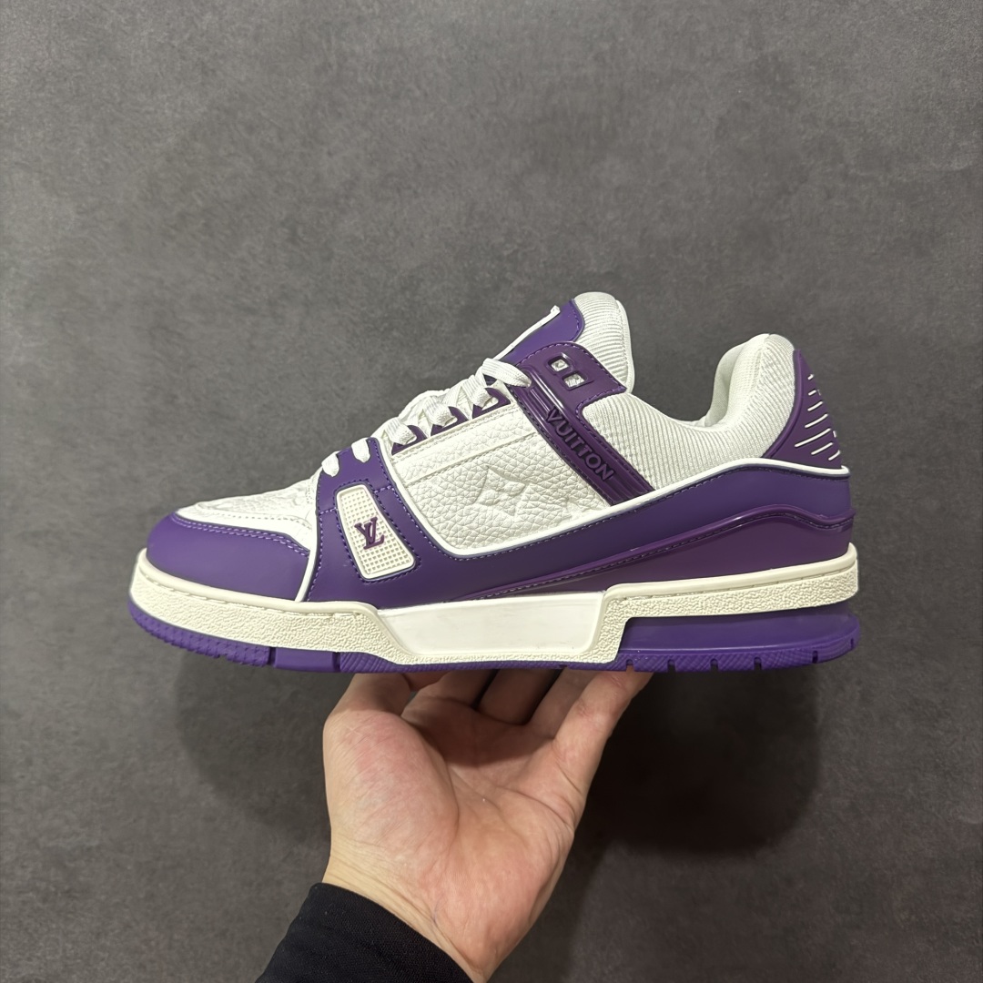 图片[2]-【头层礼盒版】Louis Vuitton LV Trainer 路易威登 驴牌 L家 情侣款 休闲 运动鞋 滑板鞋 广东大厂出品 头层皮料 高版本 极具性价比 做工版型到位 高清洁度 不偷工减料 非常推荐 尺码：35-45-选品中心