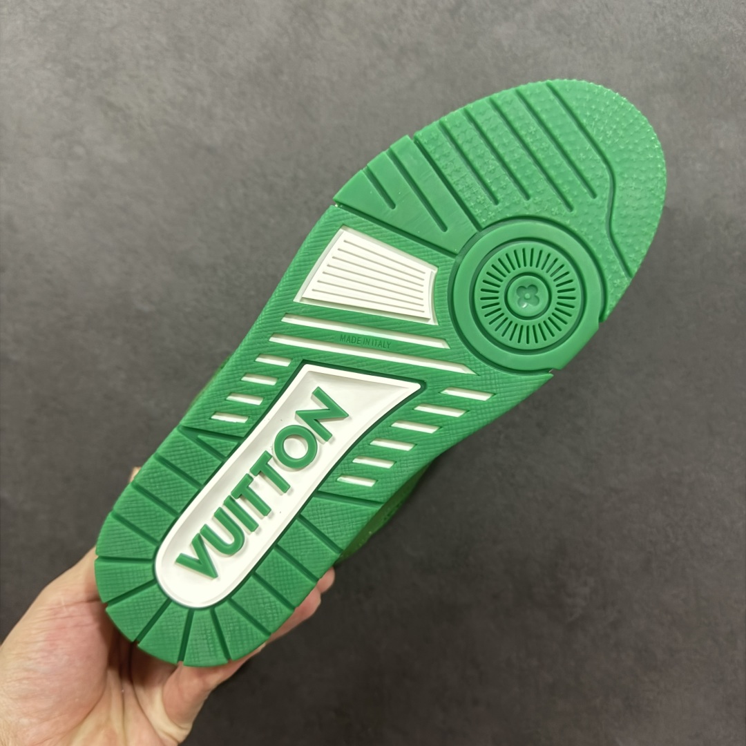 图片[9]-【头层礼盒版】Louis Vuitton LV Trainer 路易威登 驴牌 L家 情侣款 休闲 运动鞋 滑板鞋 广东大厂出品 头层皮料 高版本 极具性价比 做工版型到位 高清洁度 不偷工减料 非常推荐 尺码：35-45-选品中心